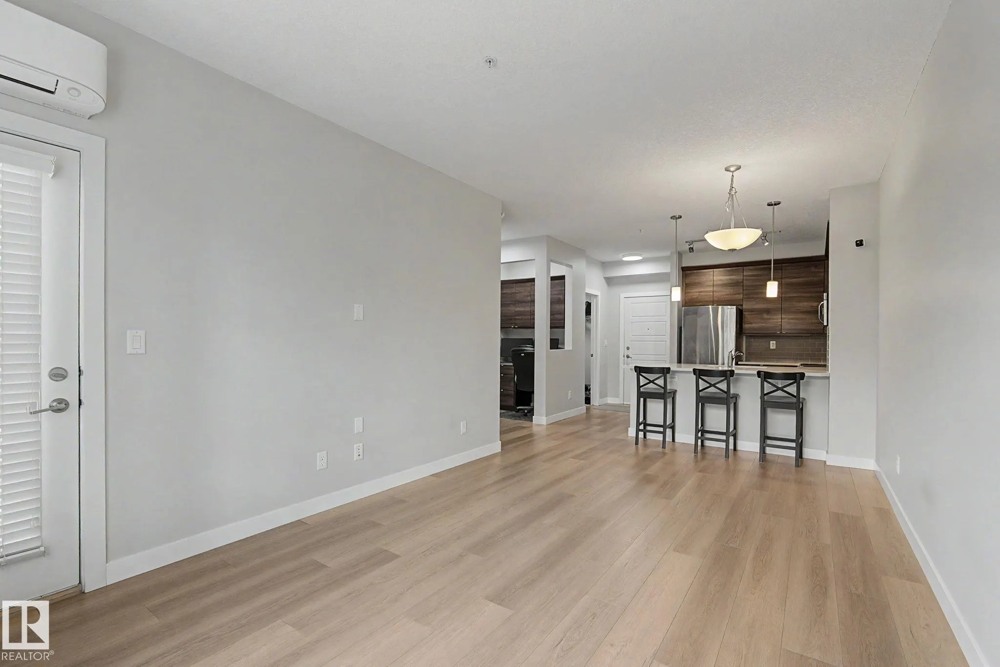 2588 ANDERSON Way