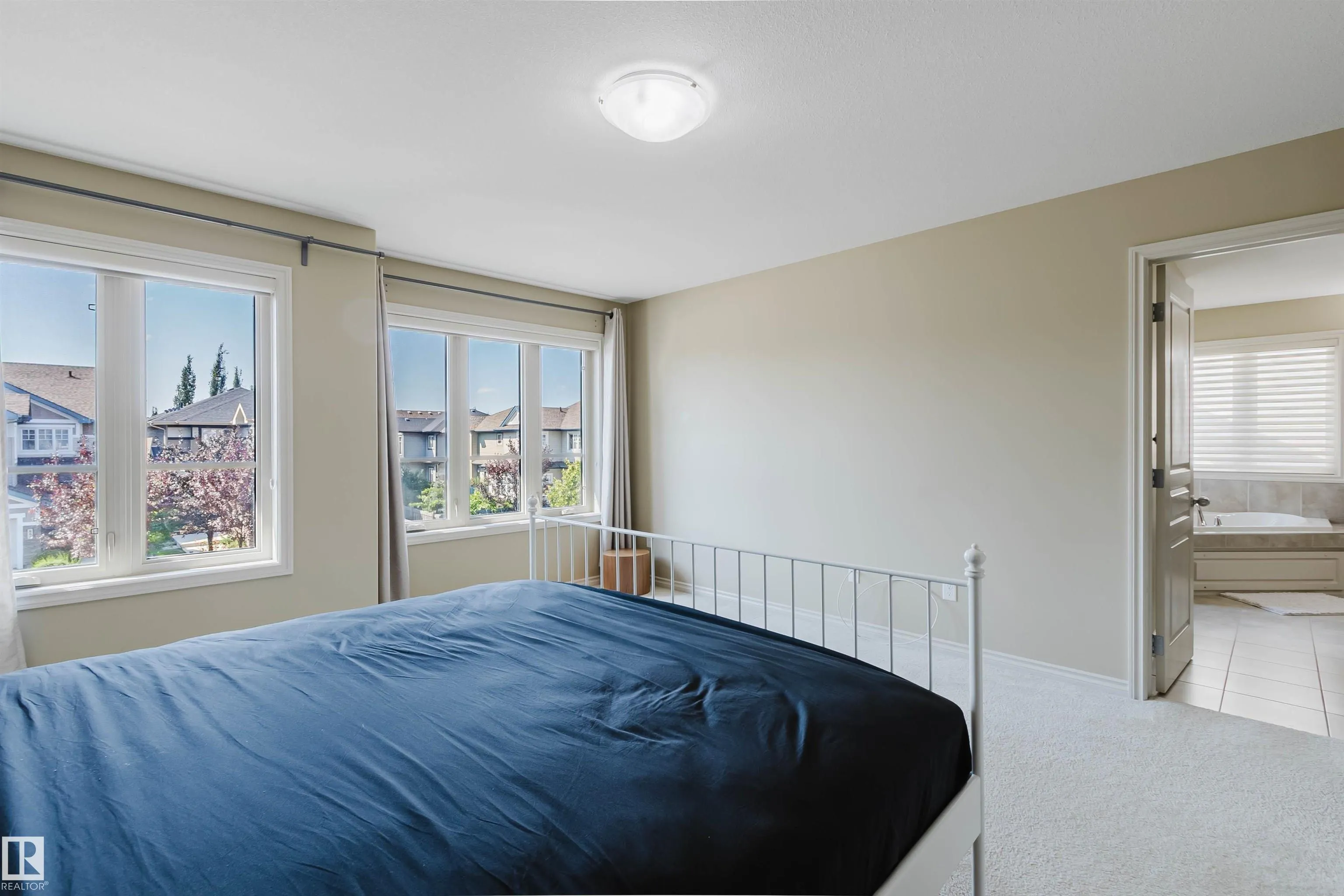 864 ARMITAGE Wynd