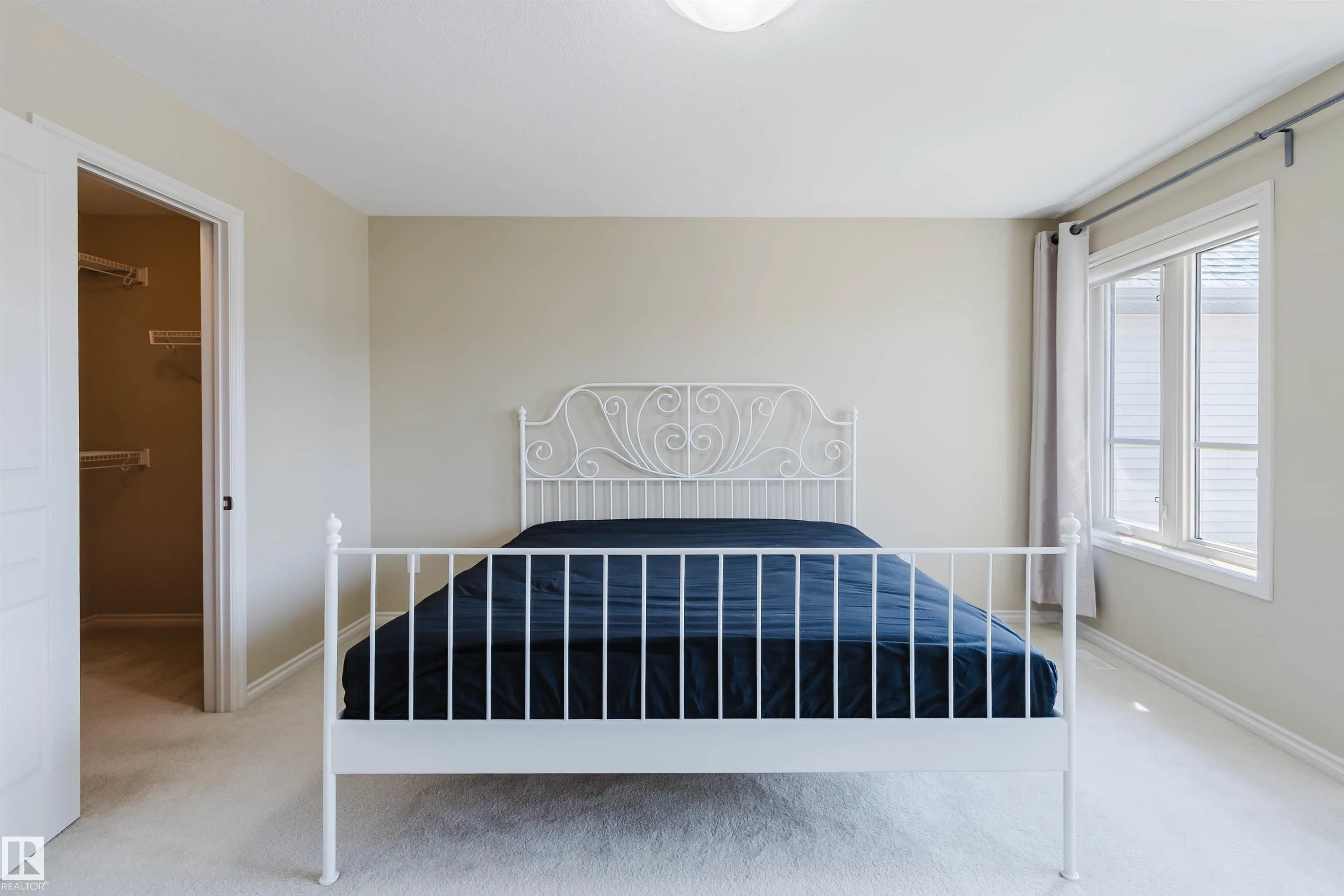 864 ARMITAGE Wynd