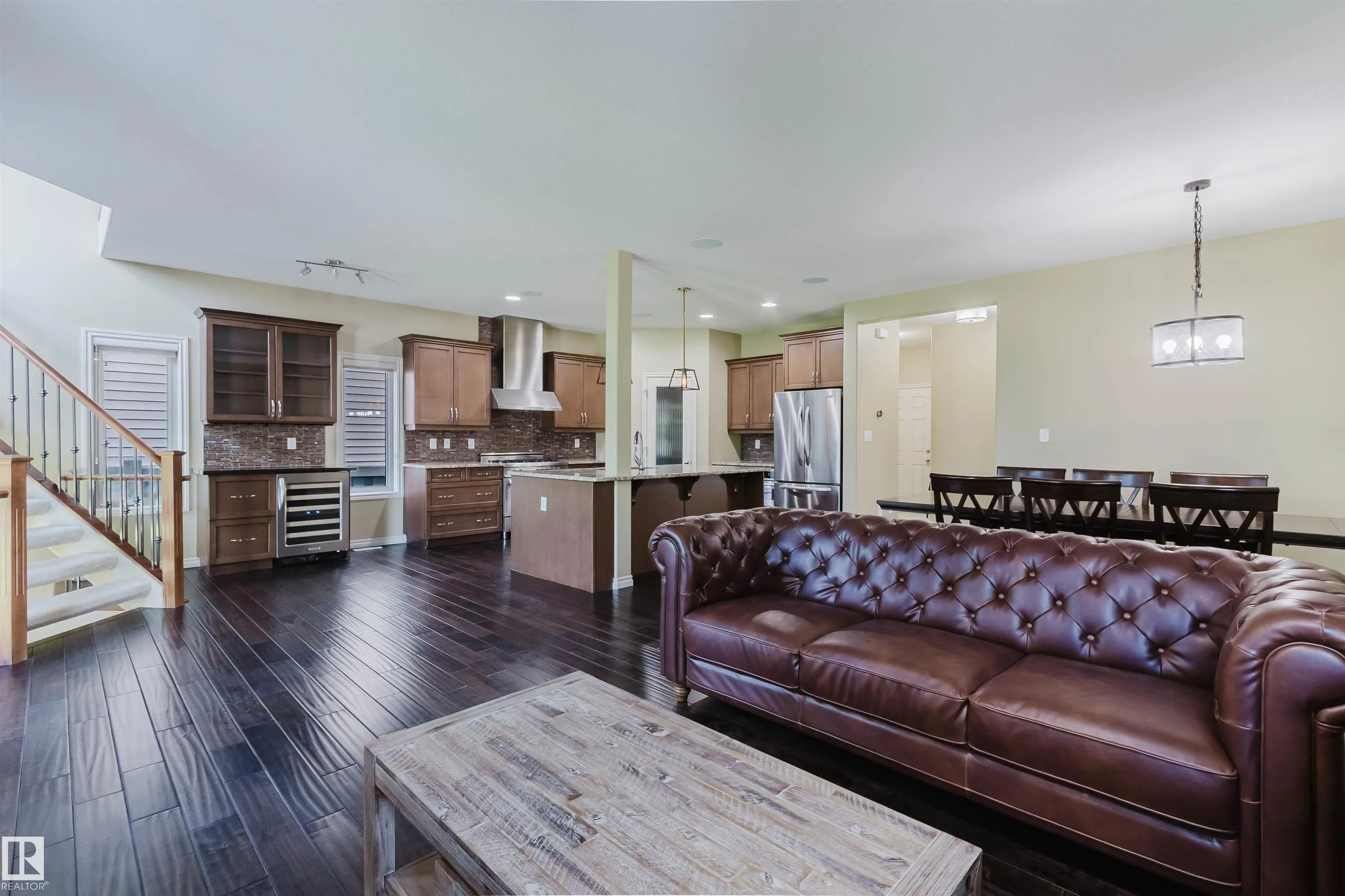 864 ARMITAGE Wynd