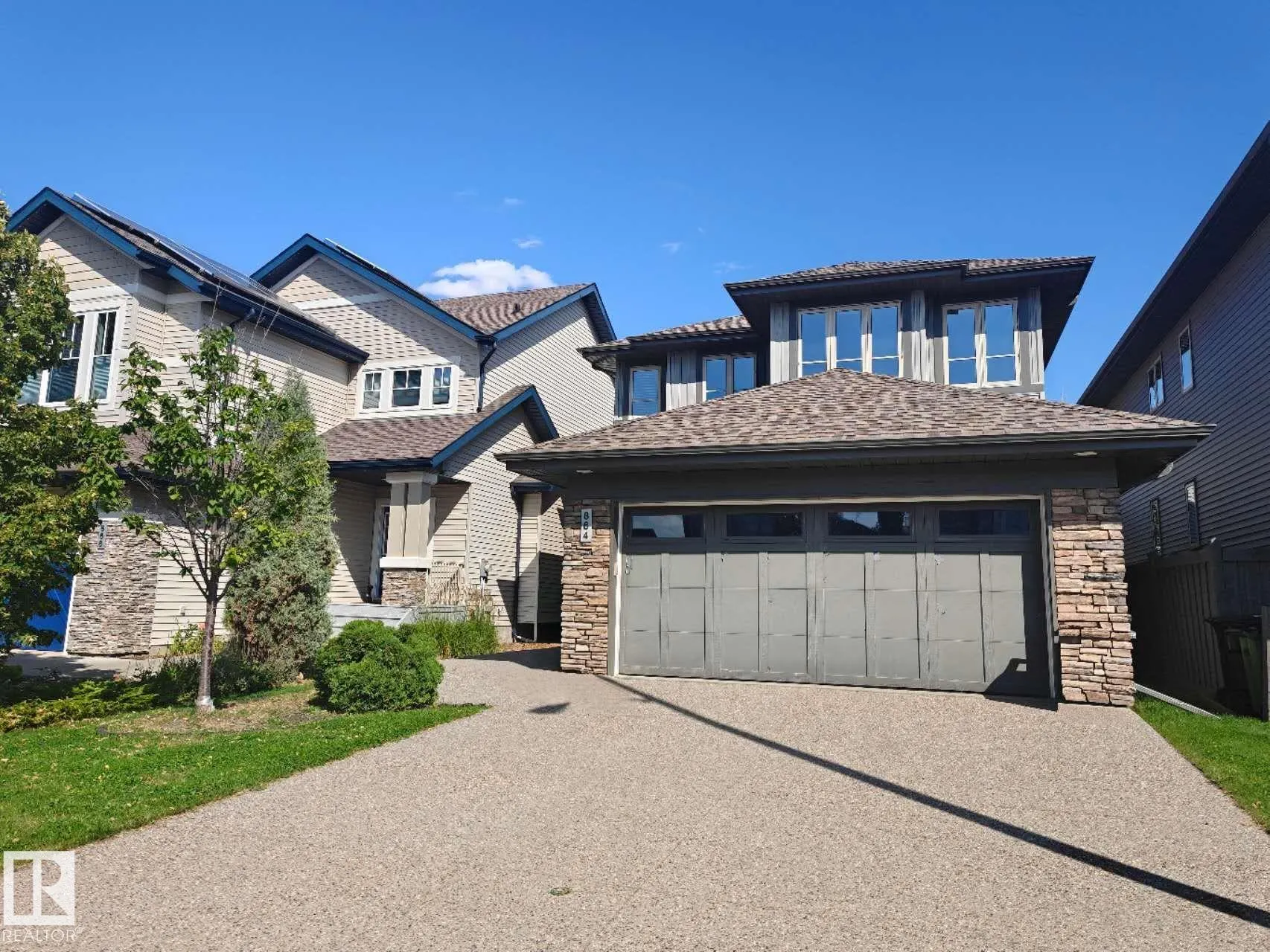 864 ARMITAGE Wynd