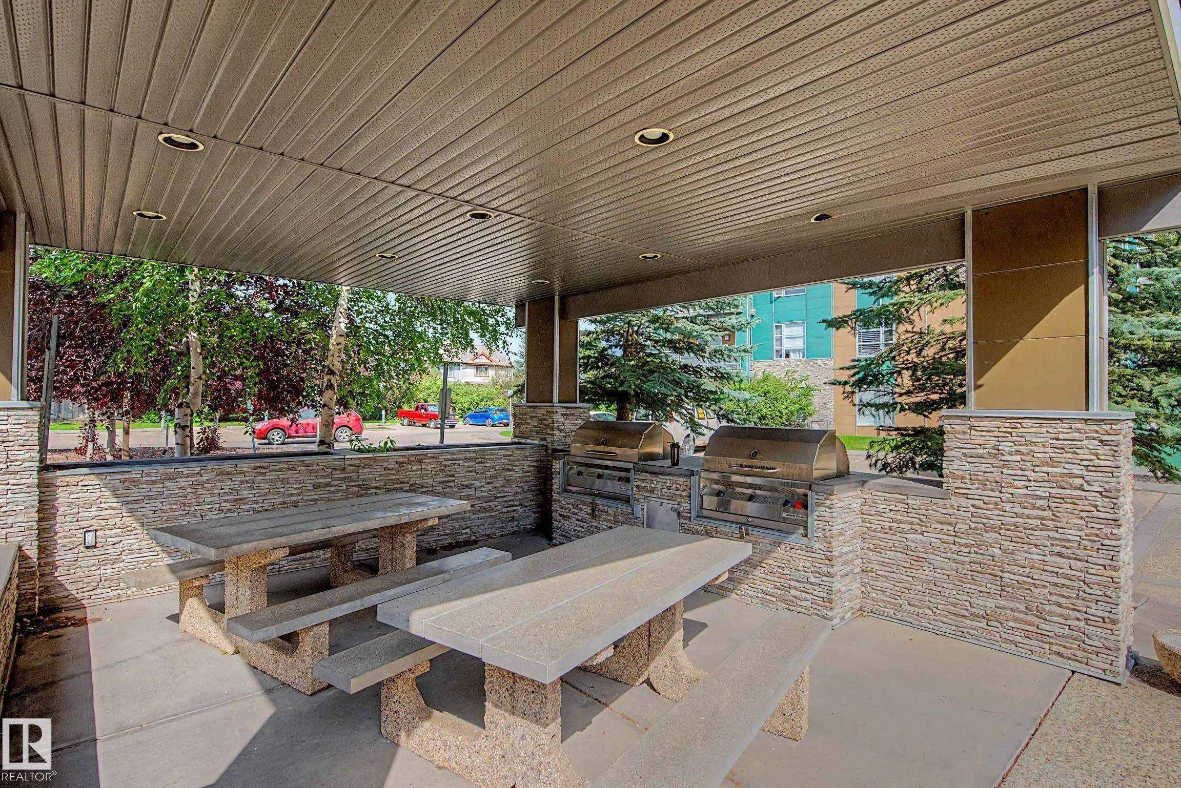 2590 ANDERSON Way
