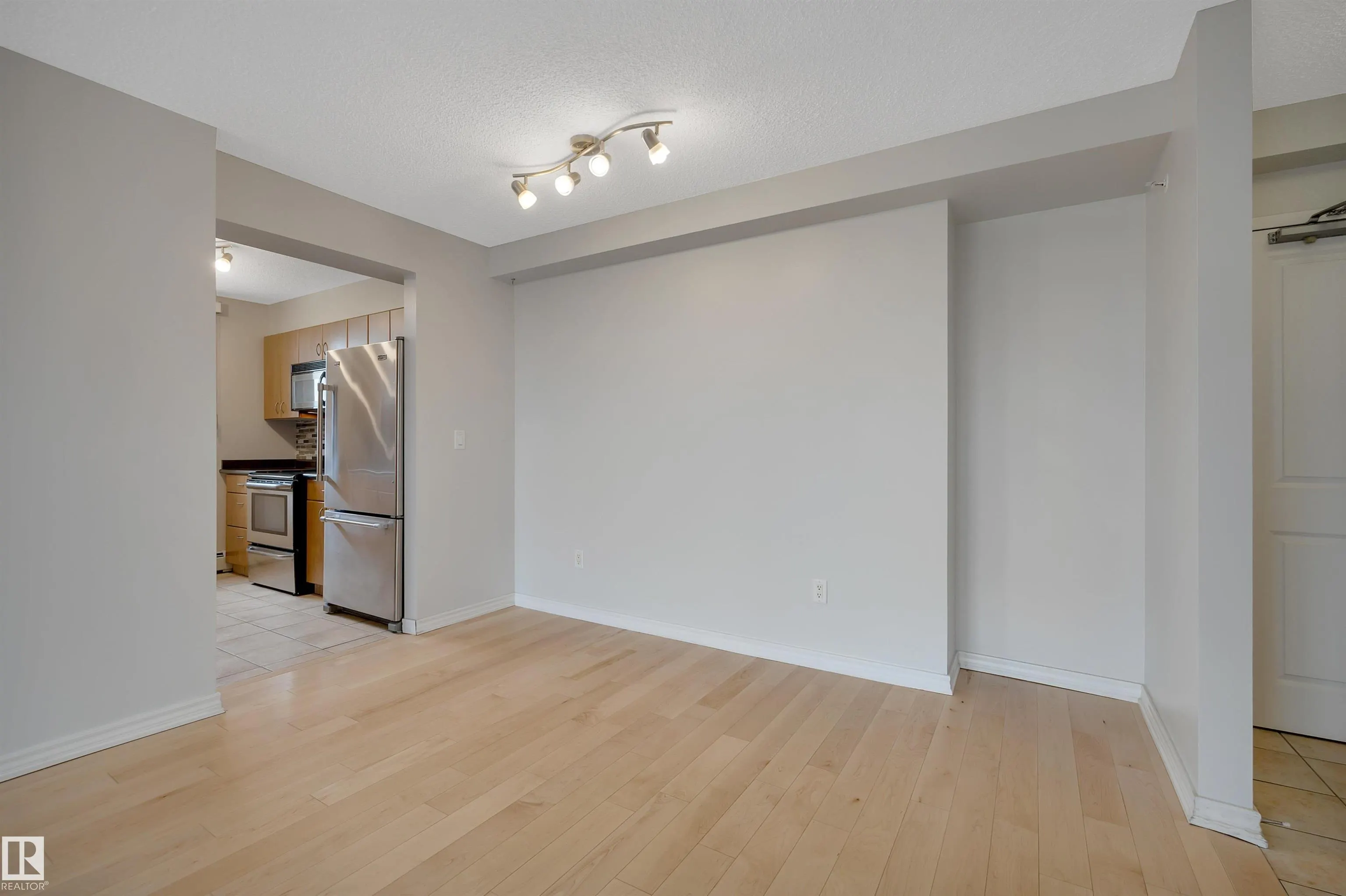 10303 105 Street
