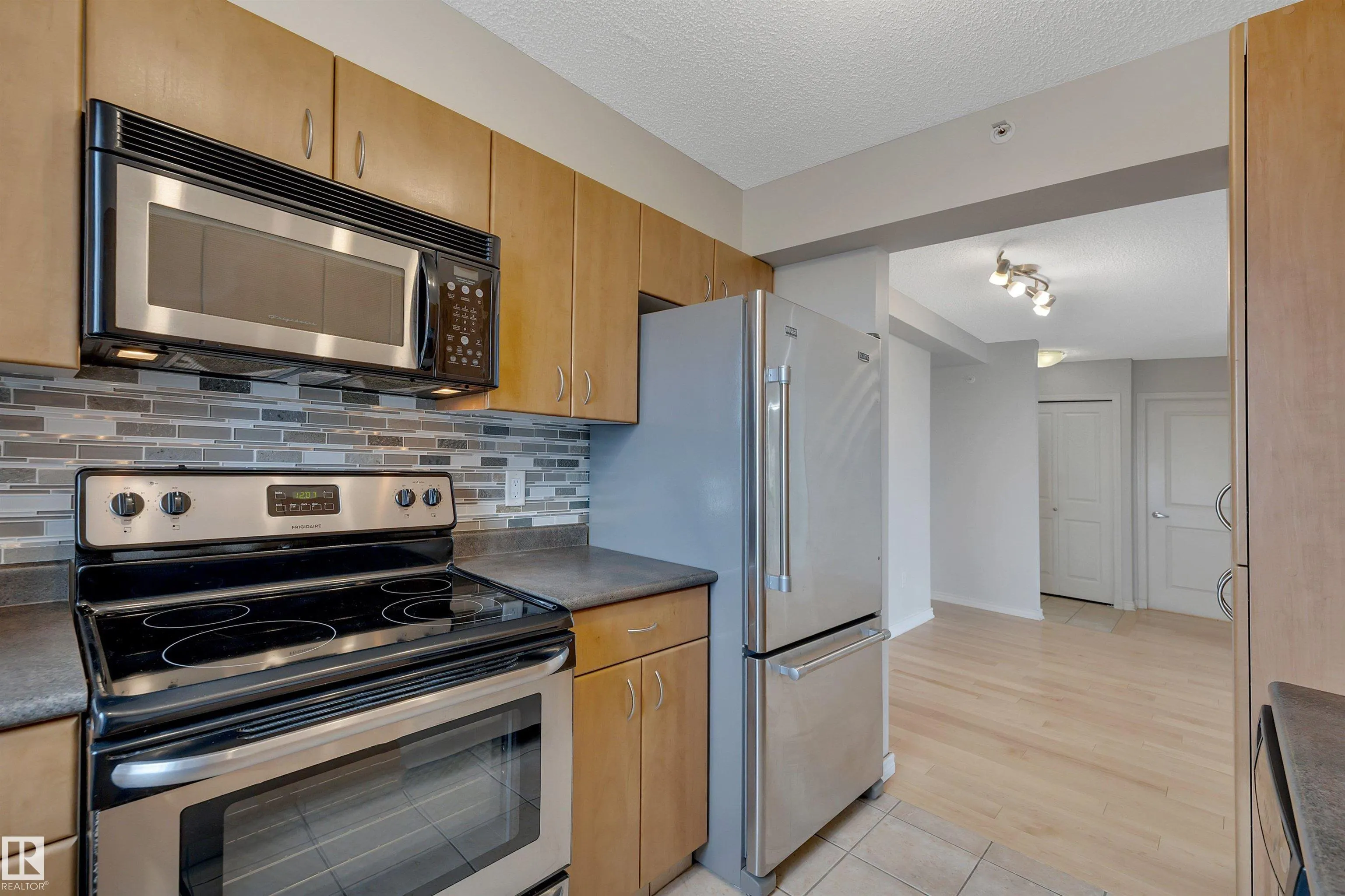 10303 105 Street