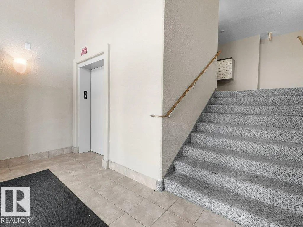 260 LEWIS ESTATES Boulevard