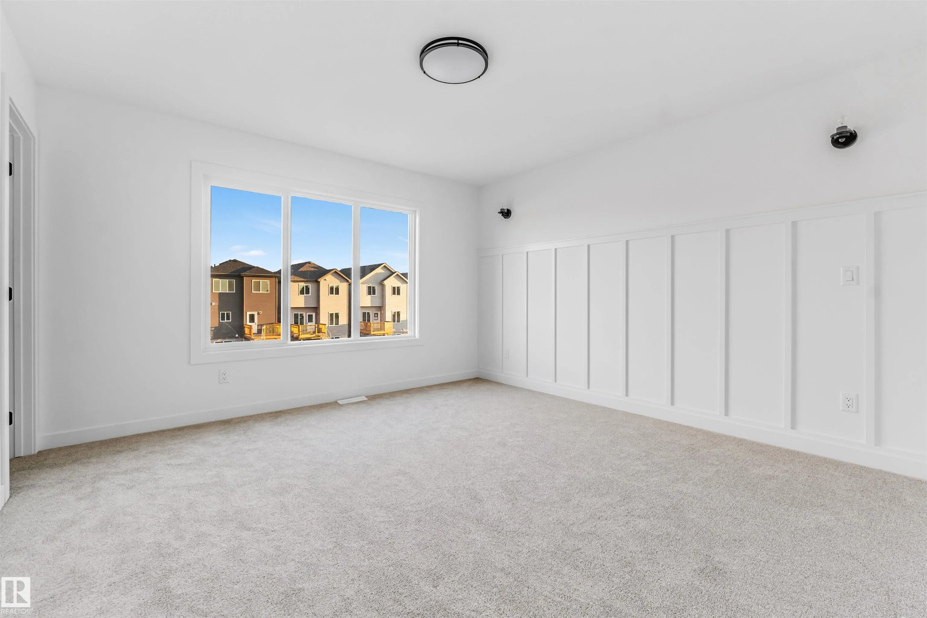 554 Ashgrove Circle