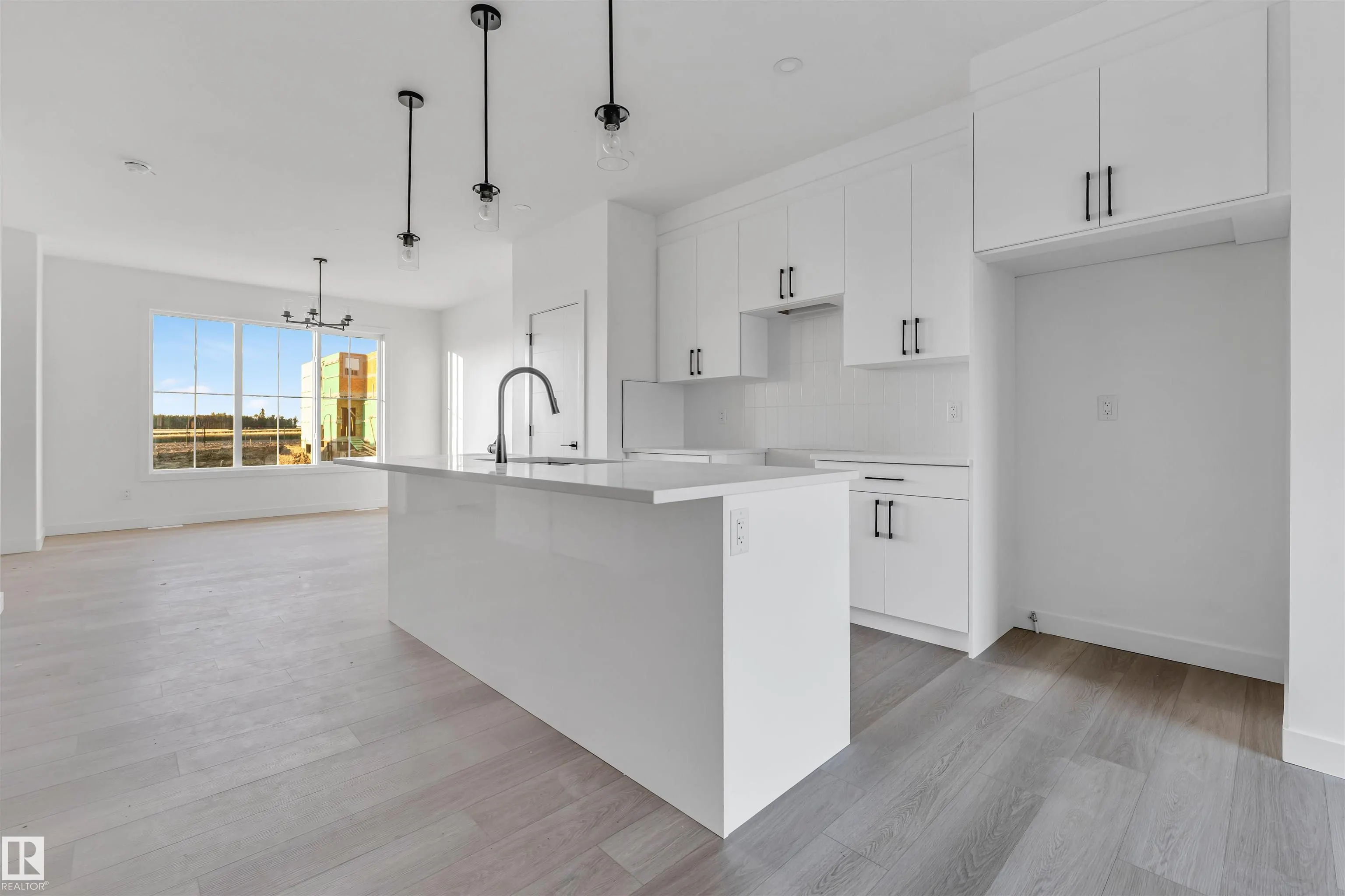 554 Ashgrove Circle