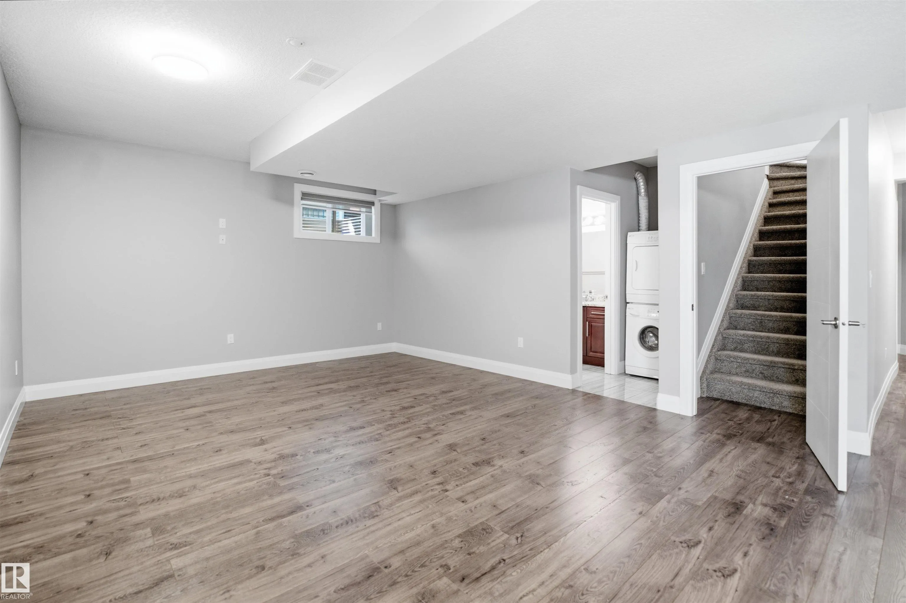 427 Windermere Road
