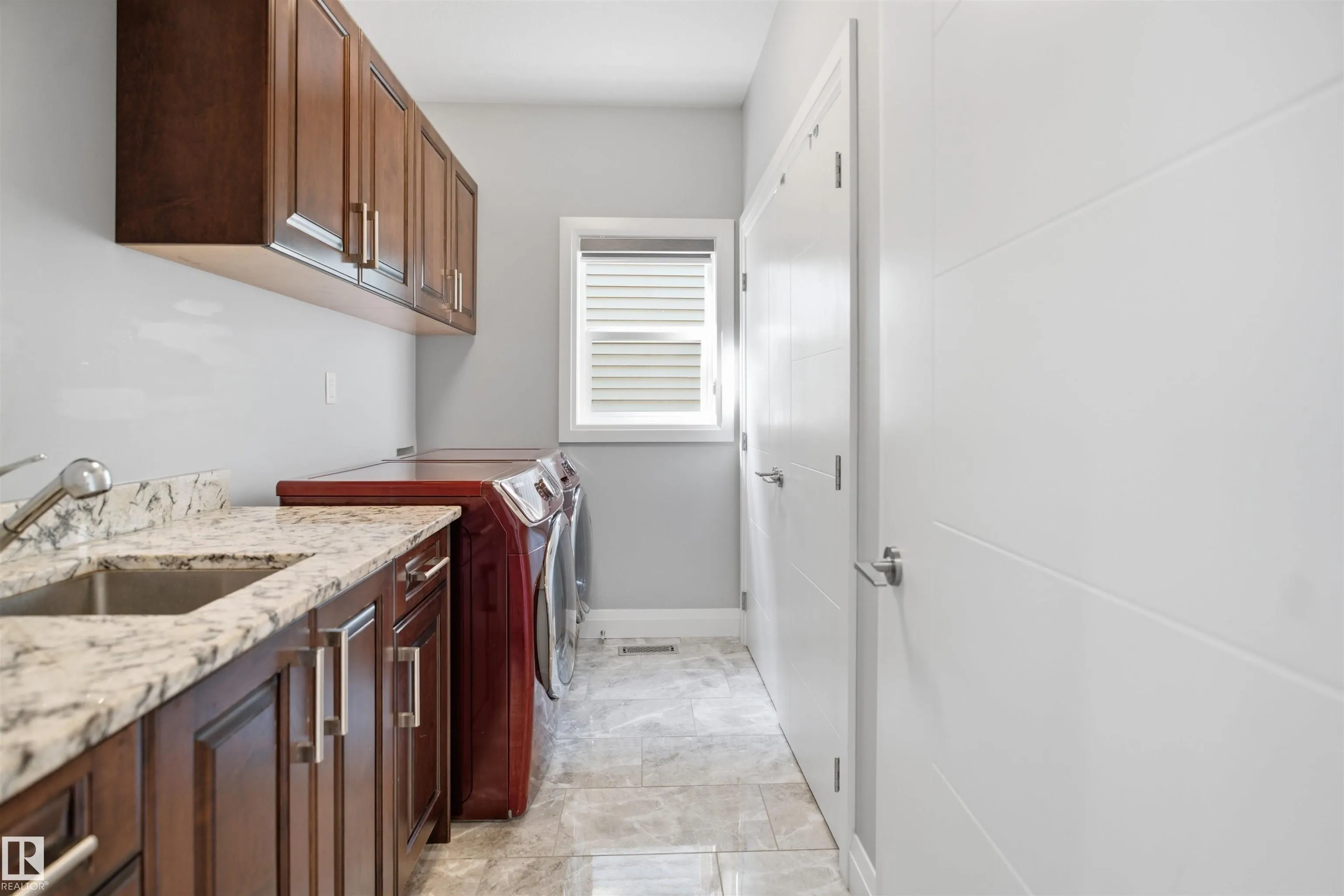 427 Windermere Road