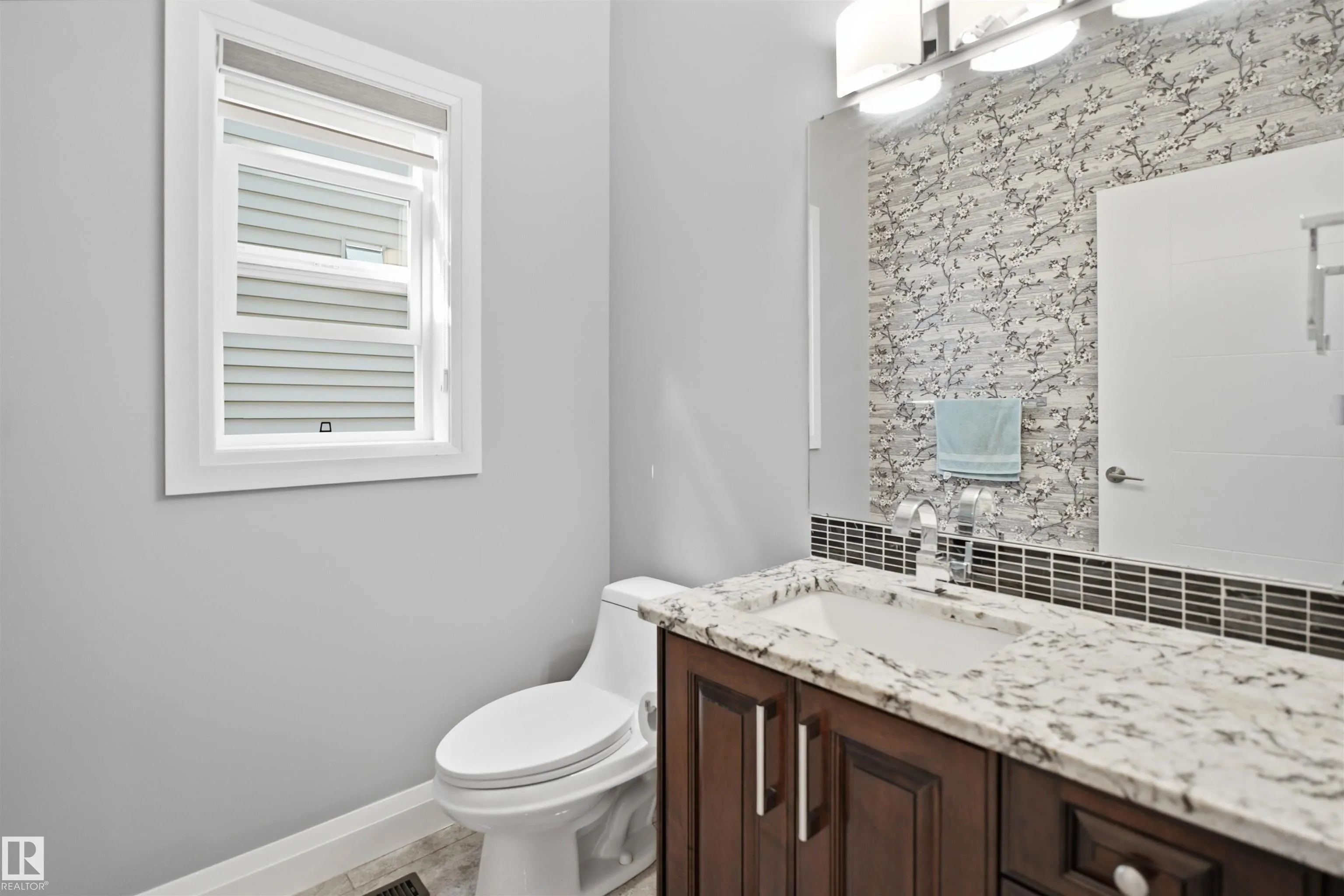 427 Windermere Road
