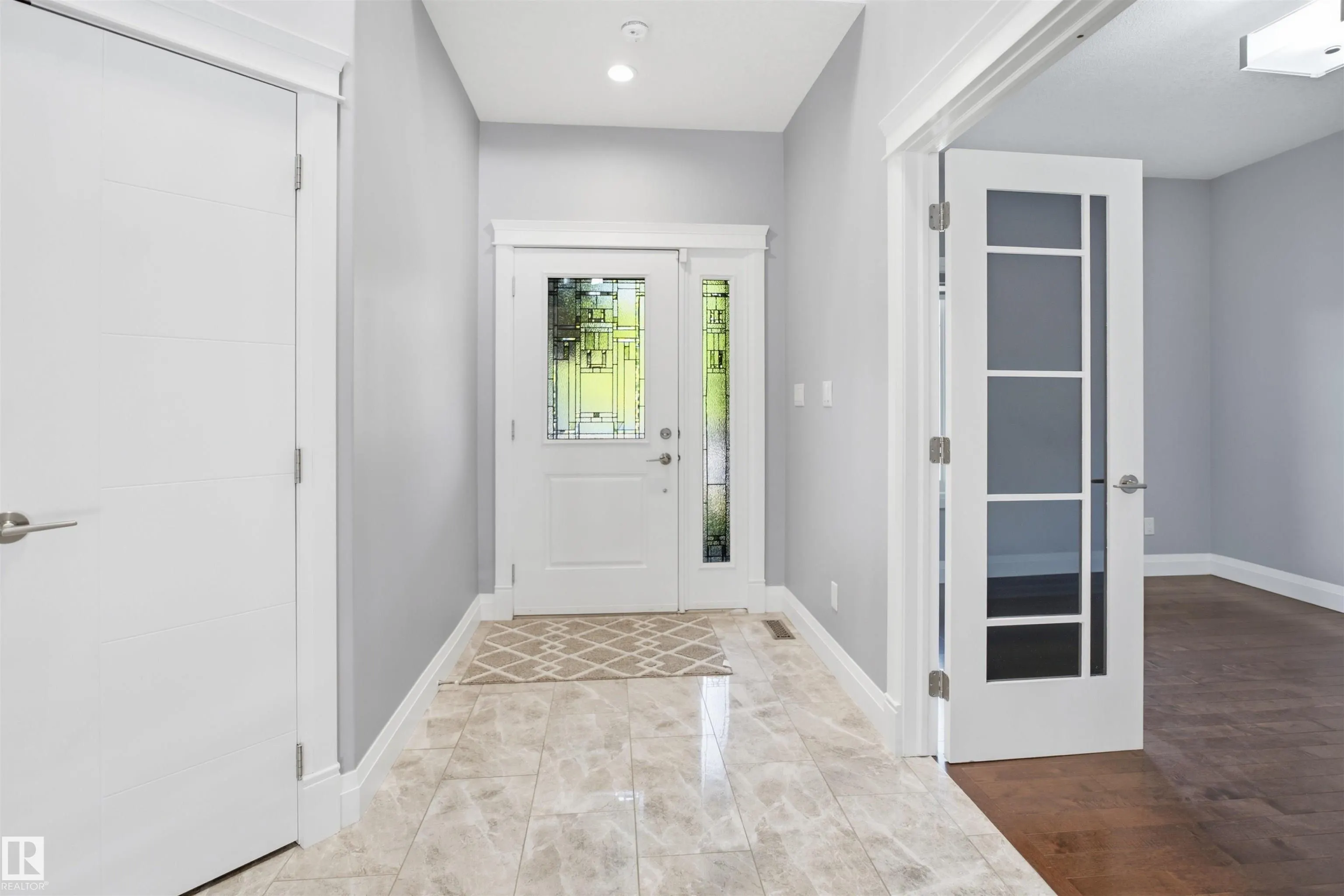 427 Windermere Road