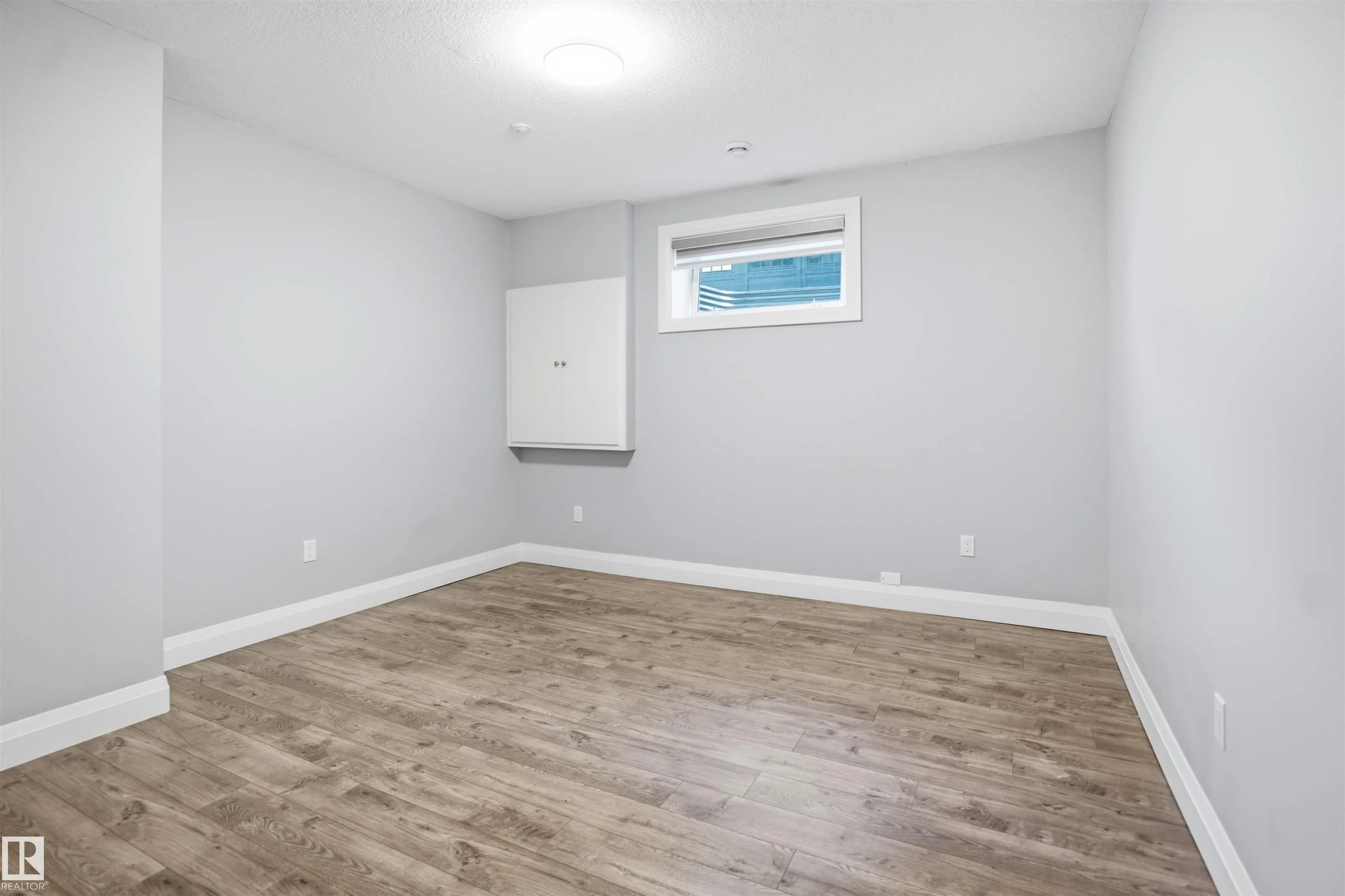 427 Windermere Road