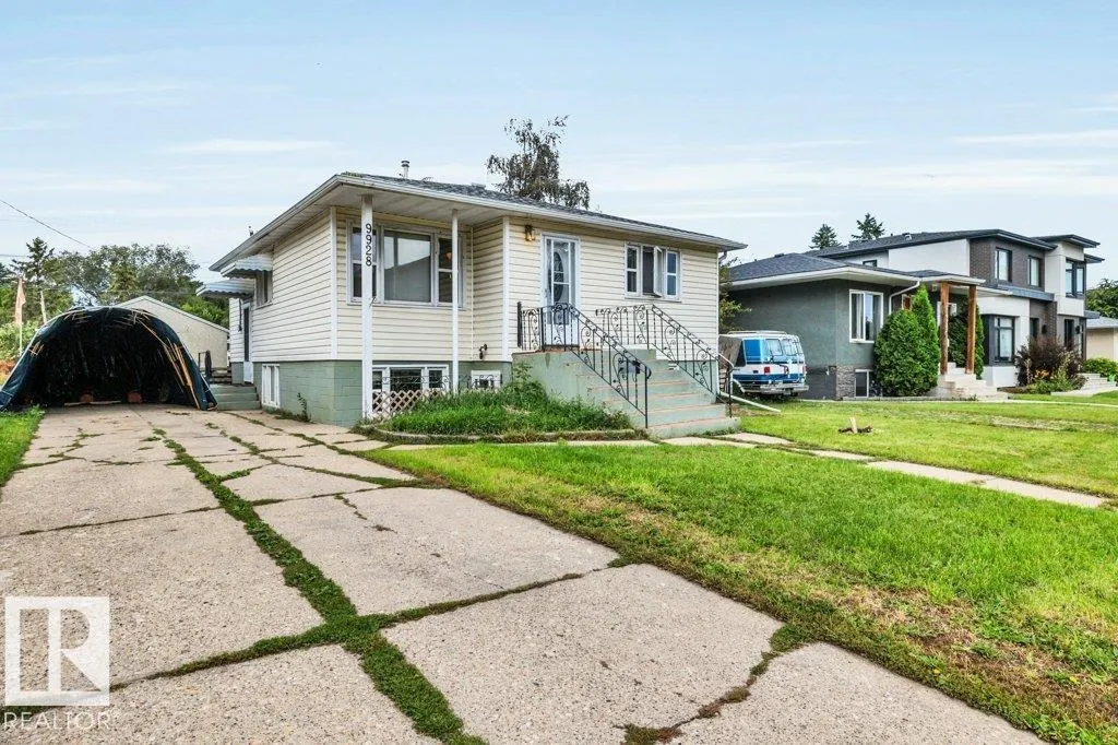9928 79 Street