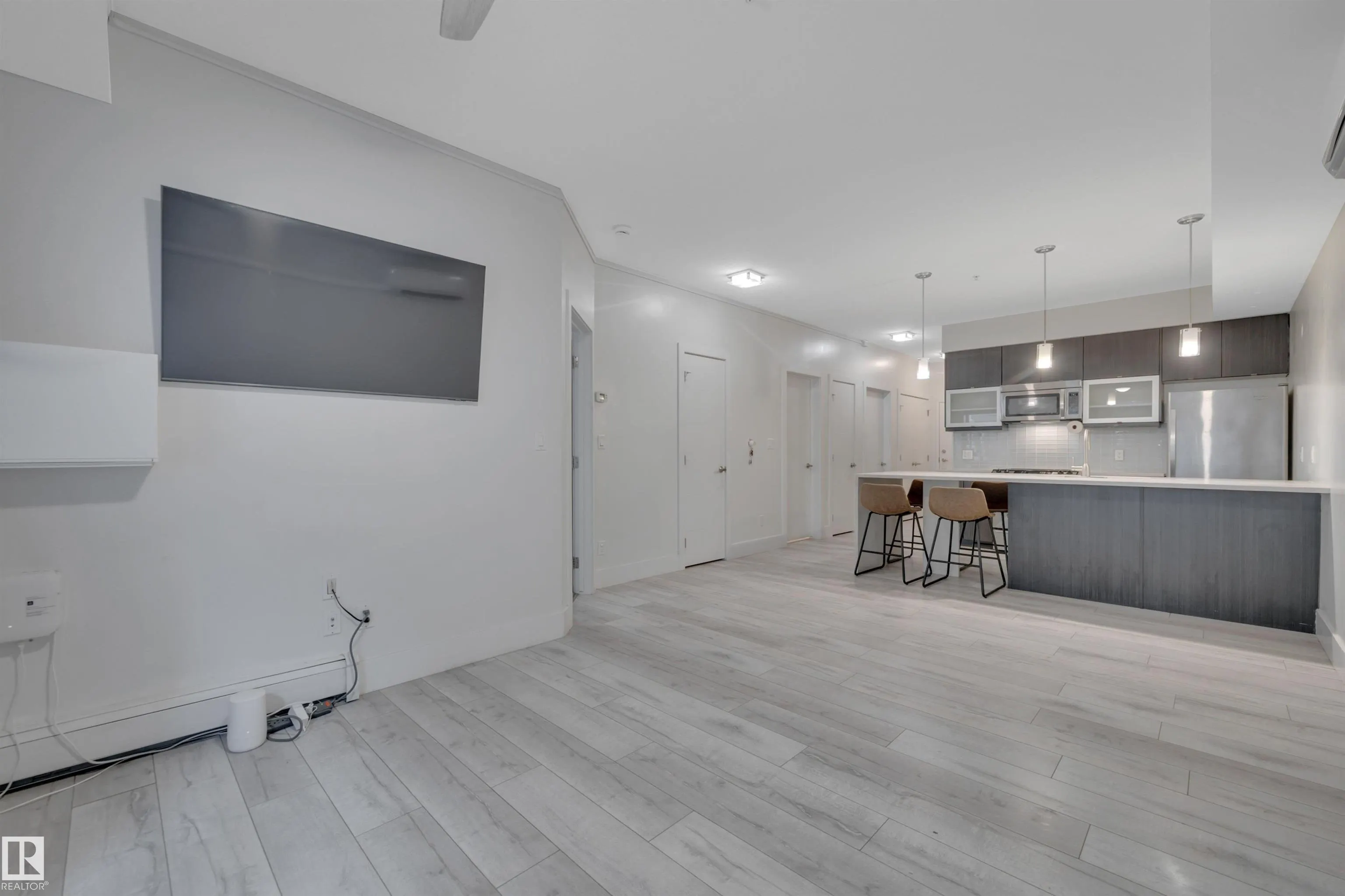 10030 83 Avenue