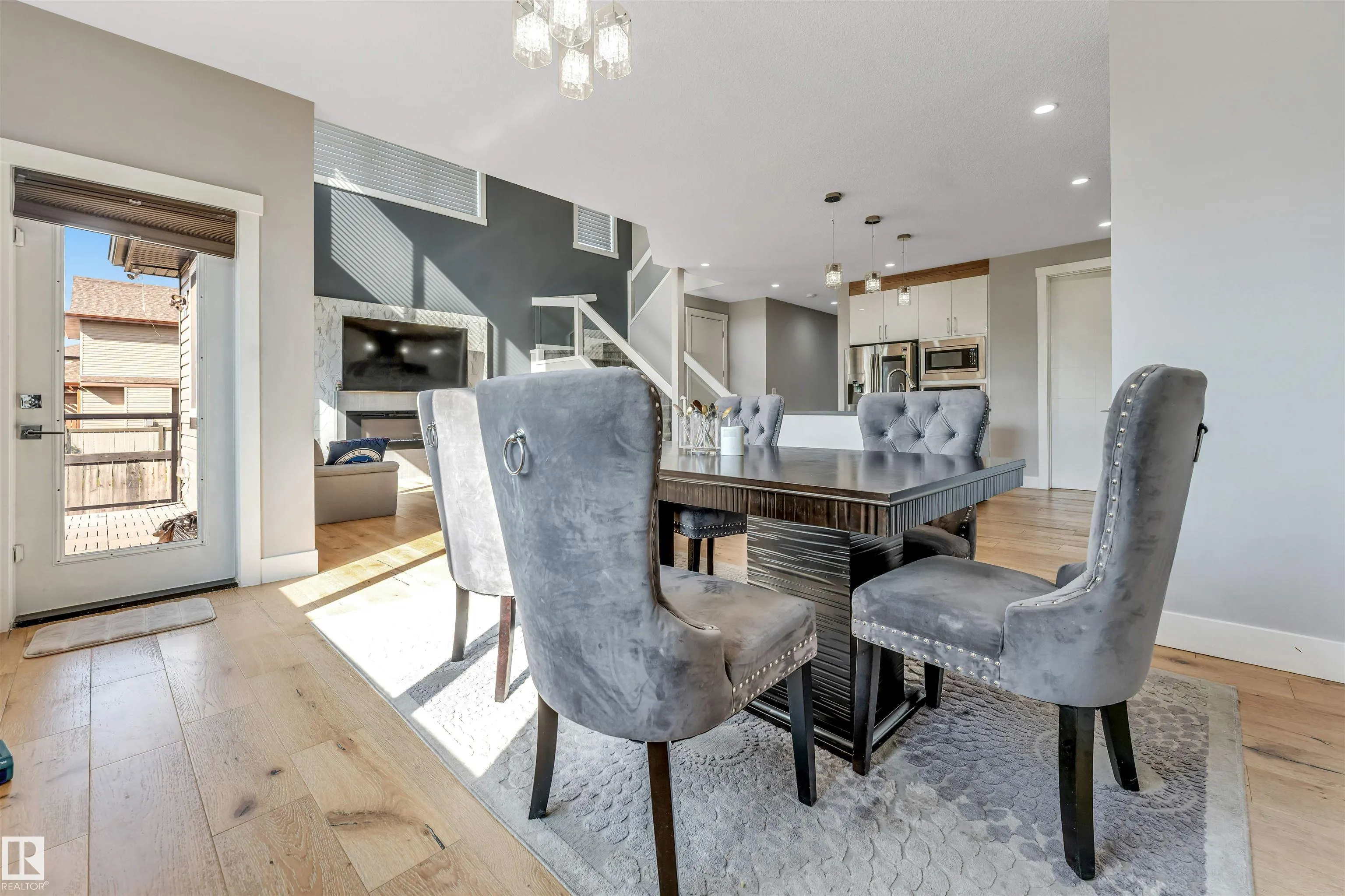 704 172 ST
