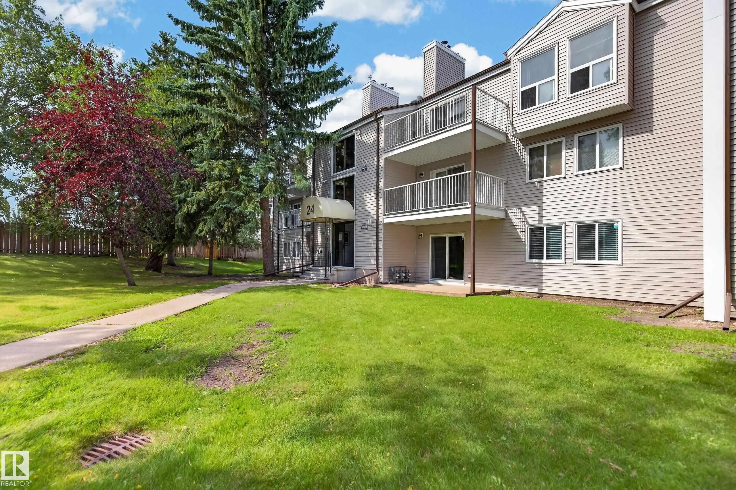 24 ALPINE Place