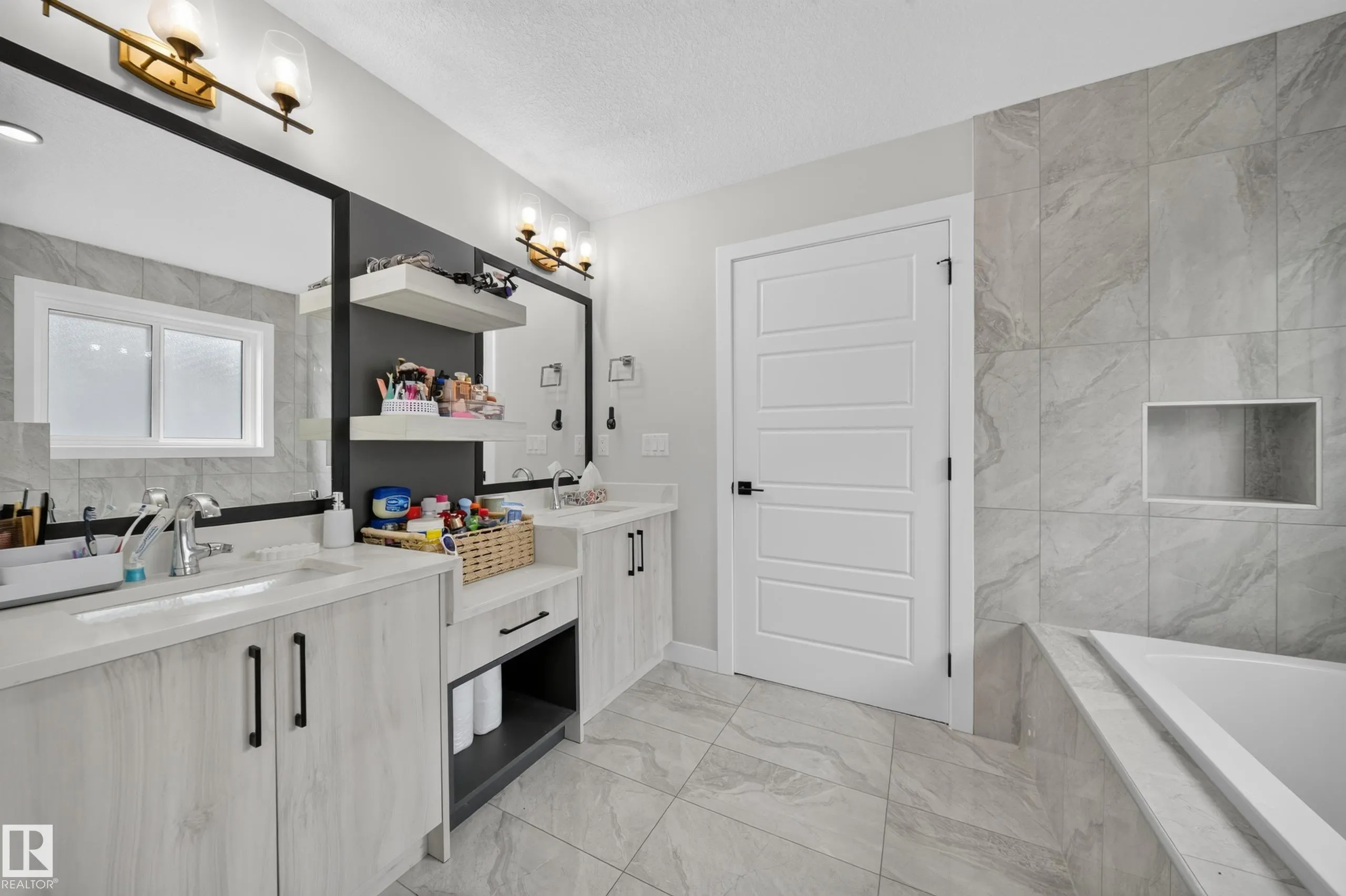 3217 PELERIN Crescent