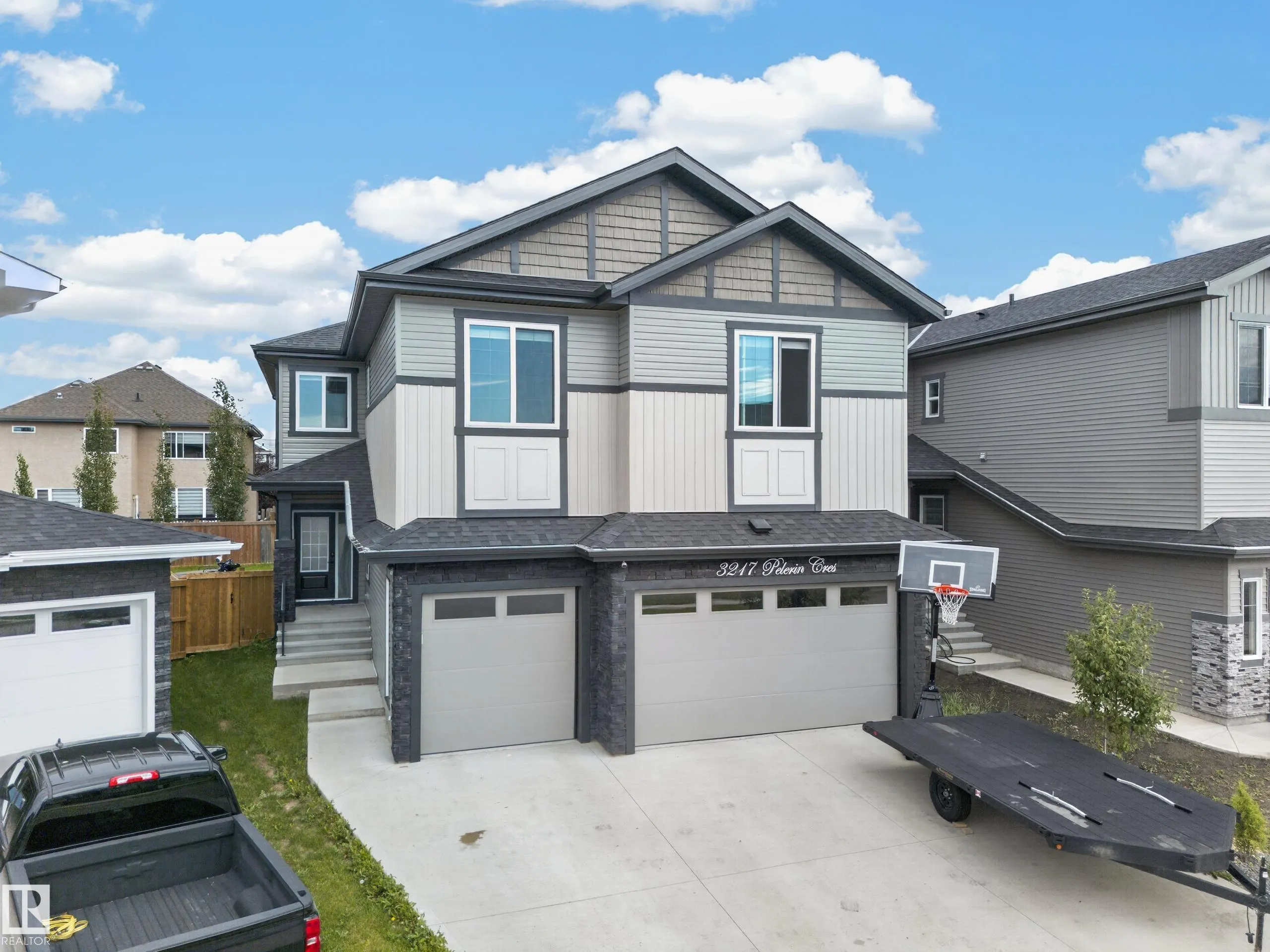 3217 PELERIN Crescent
