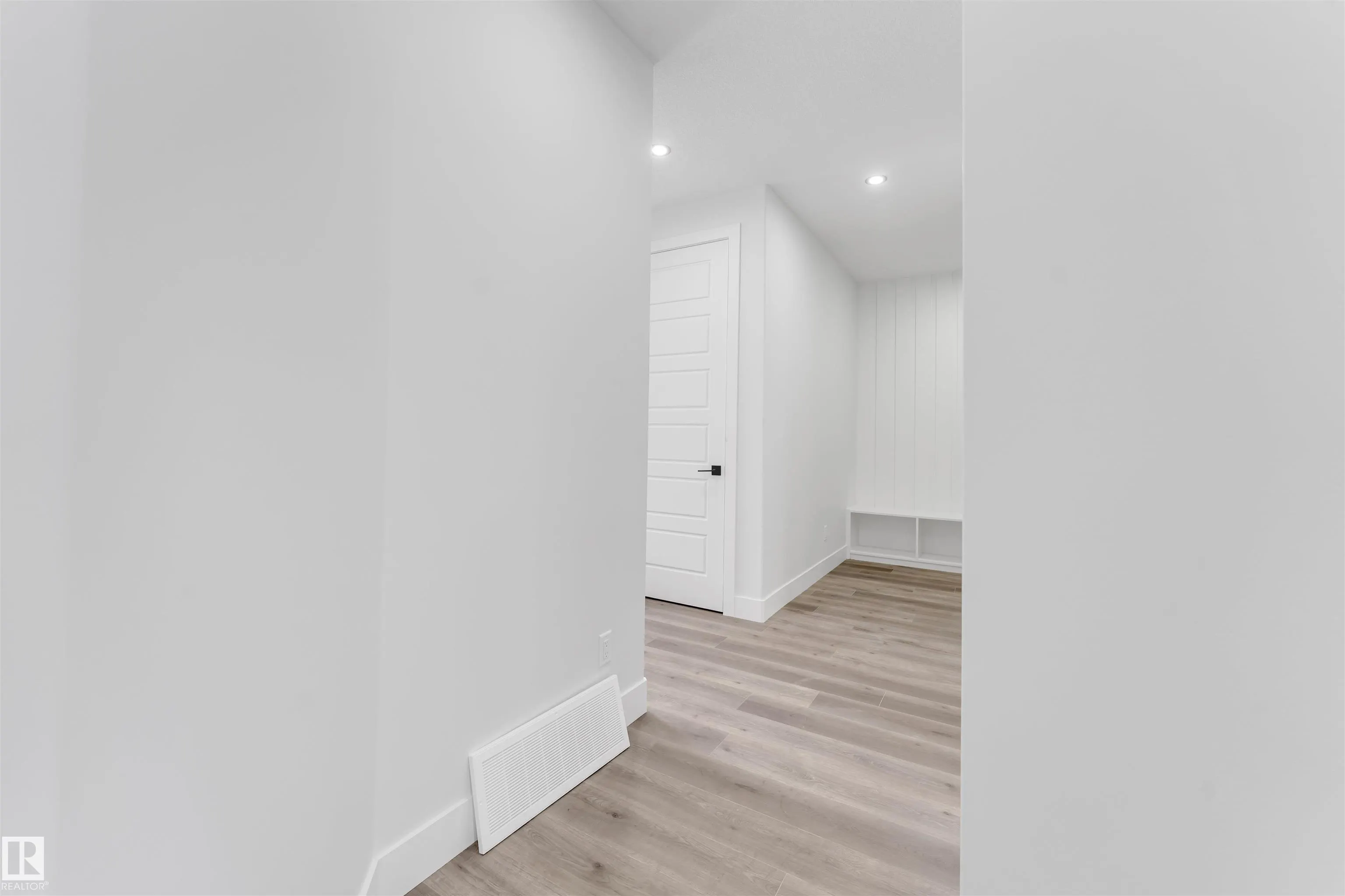 4310 36 st