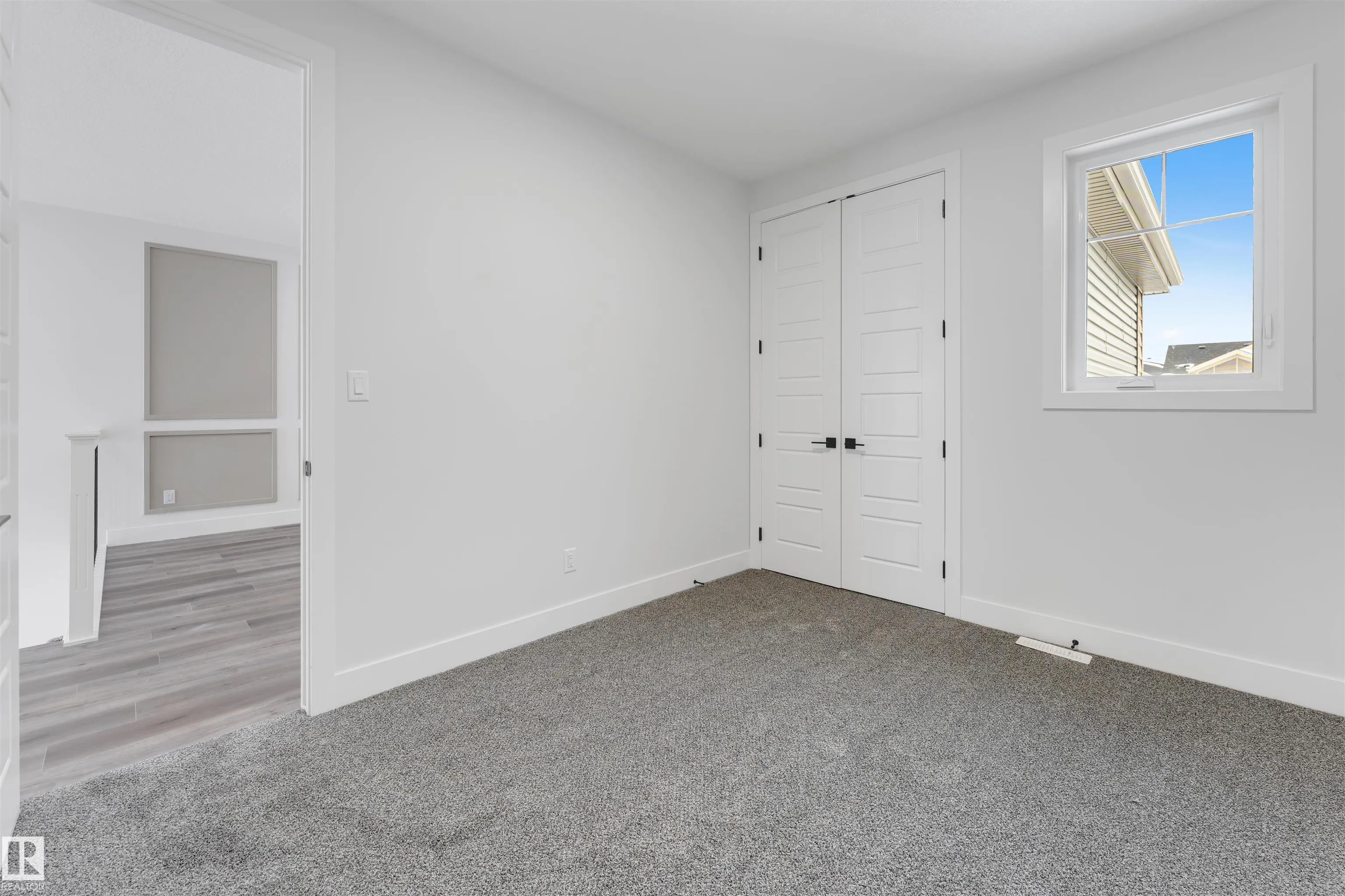 4310 36 st