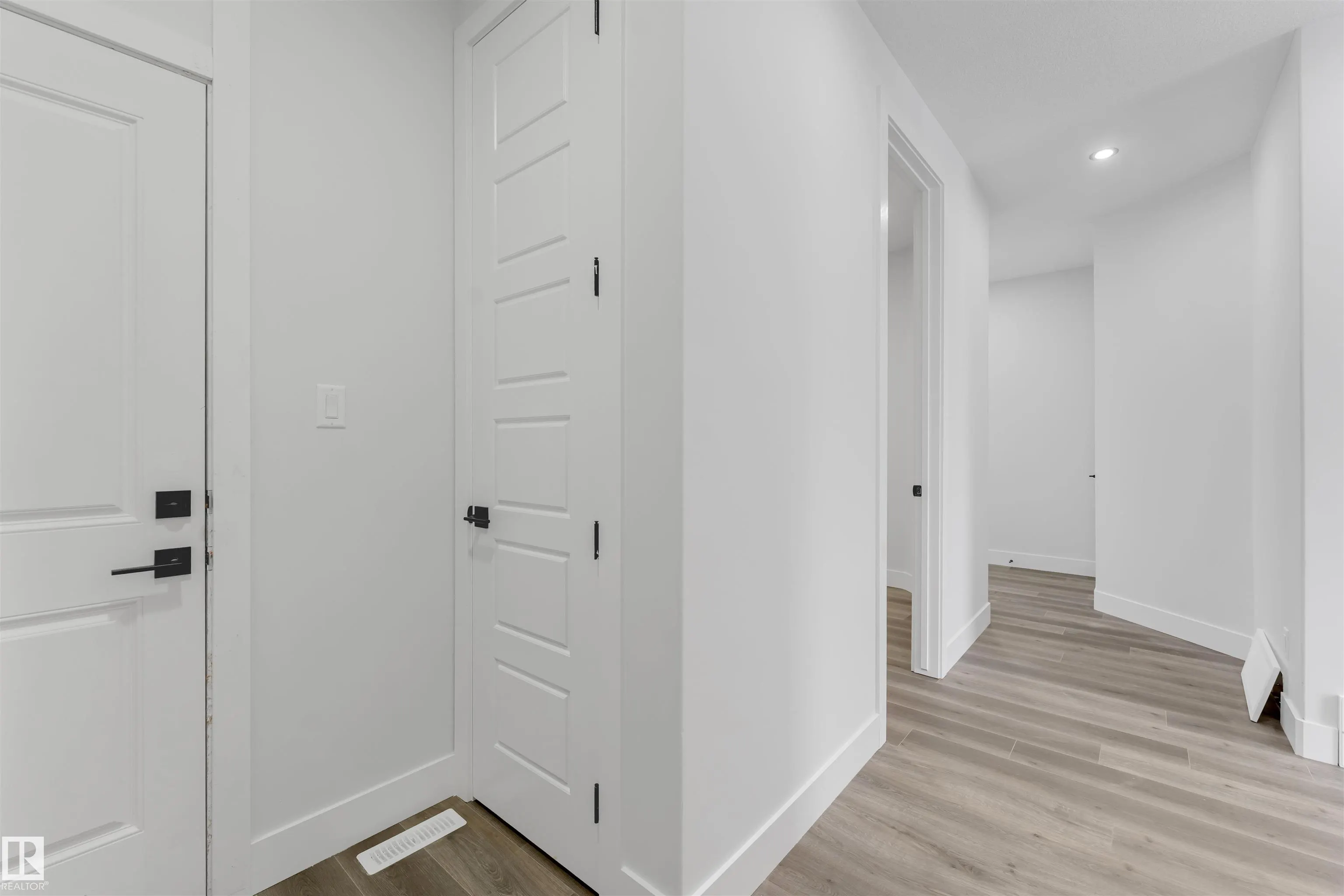 4310 36 st