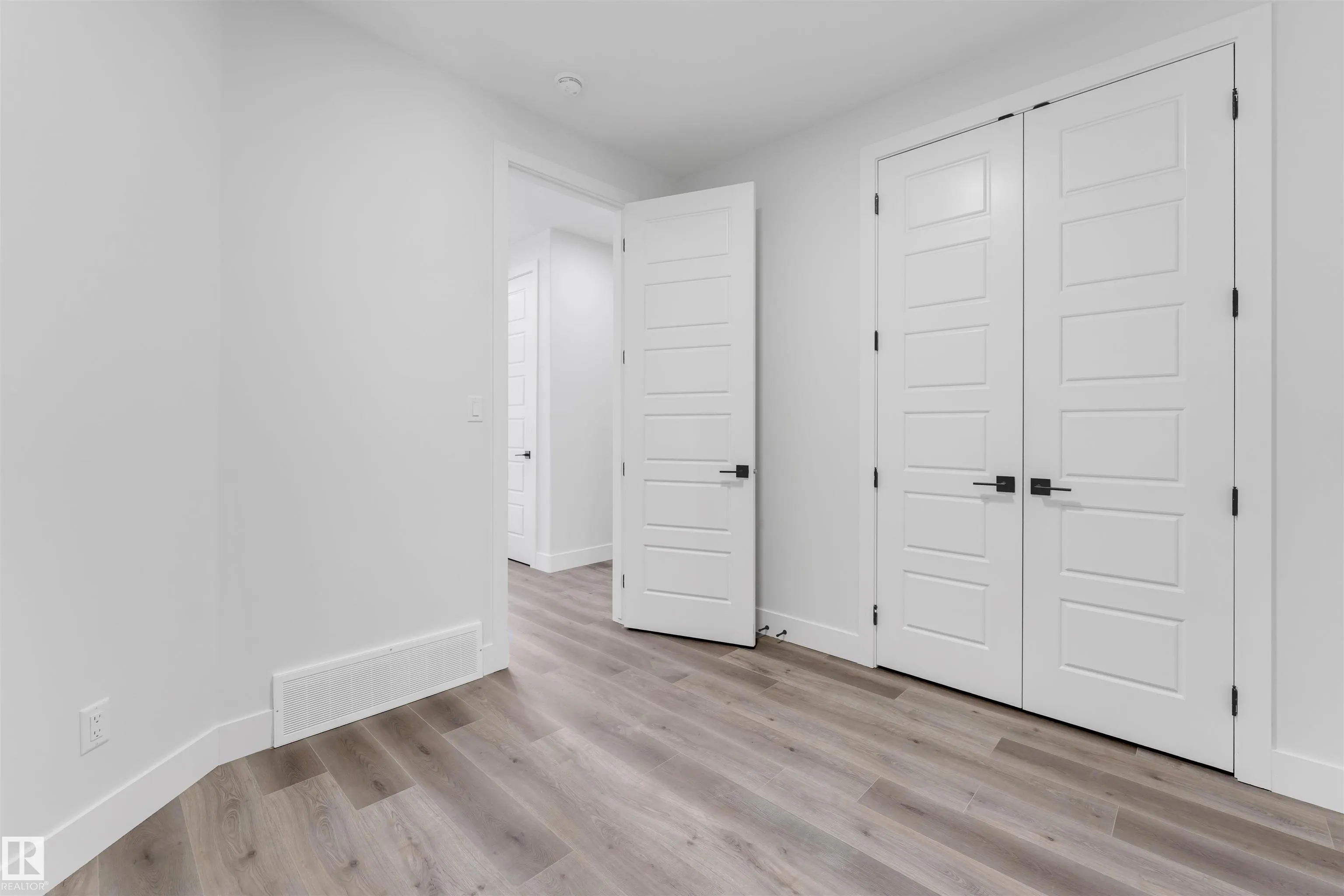 4310 36 st