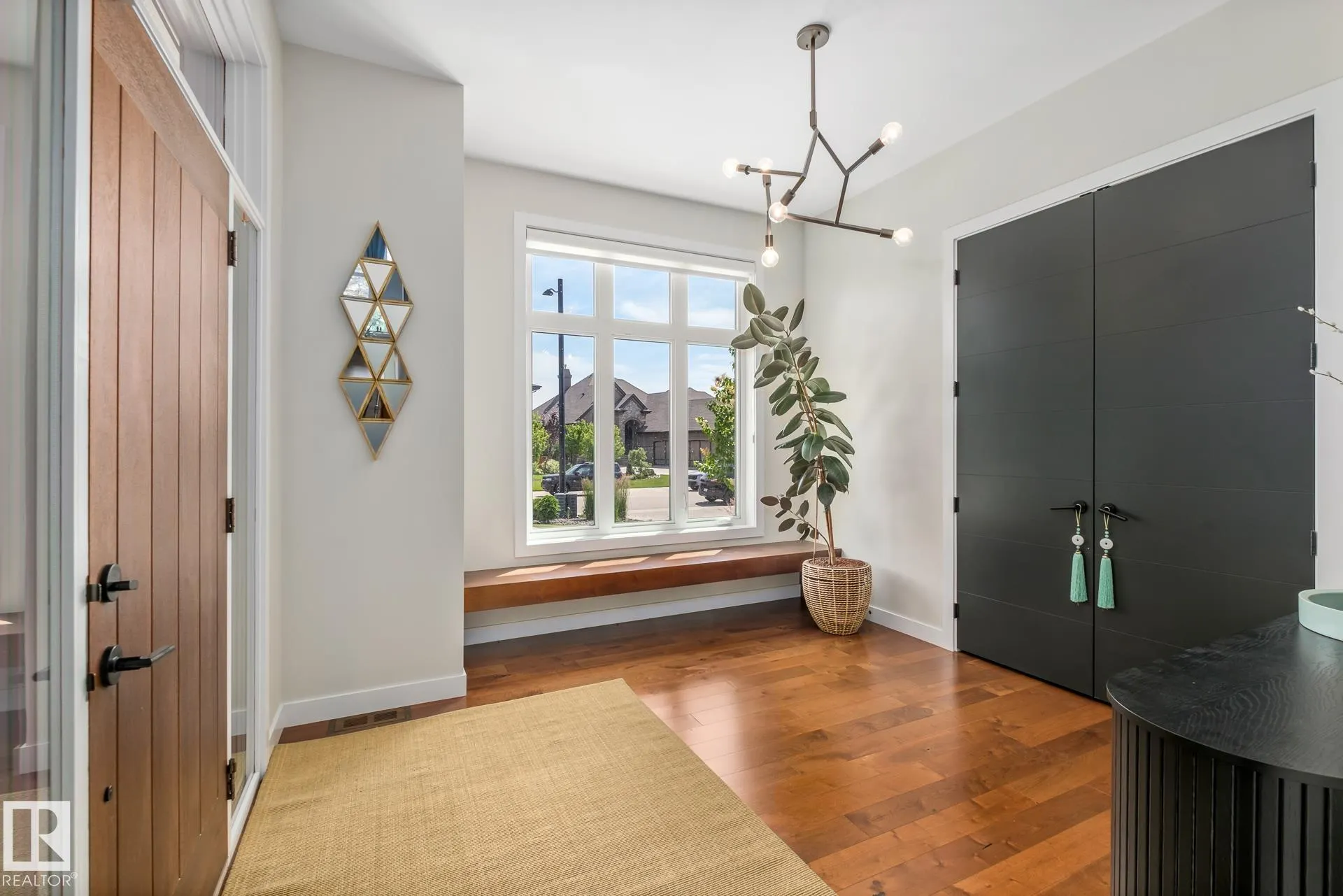 699 Howatt Drive