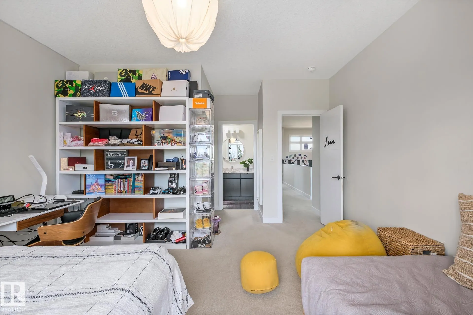 699 Howatt Drive