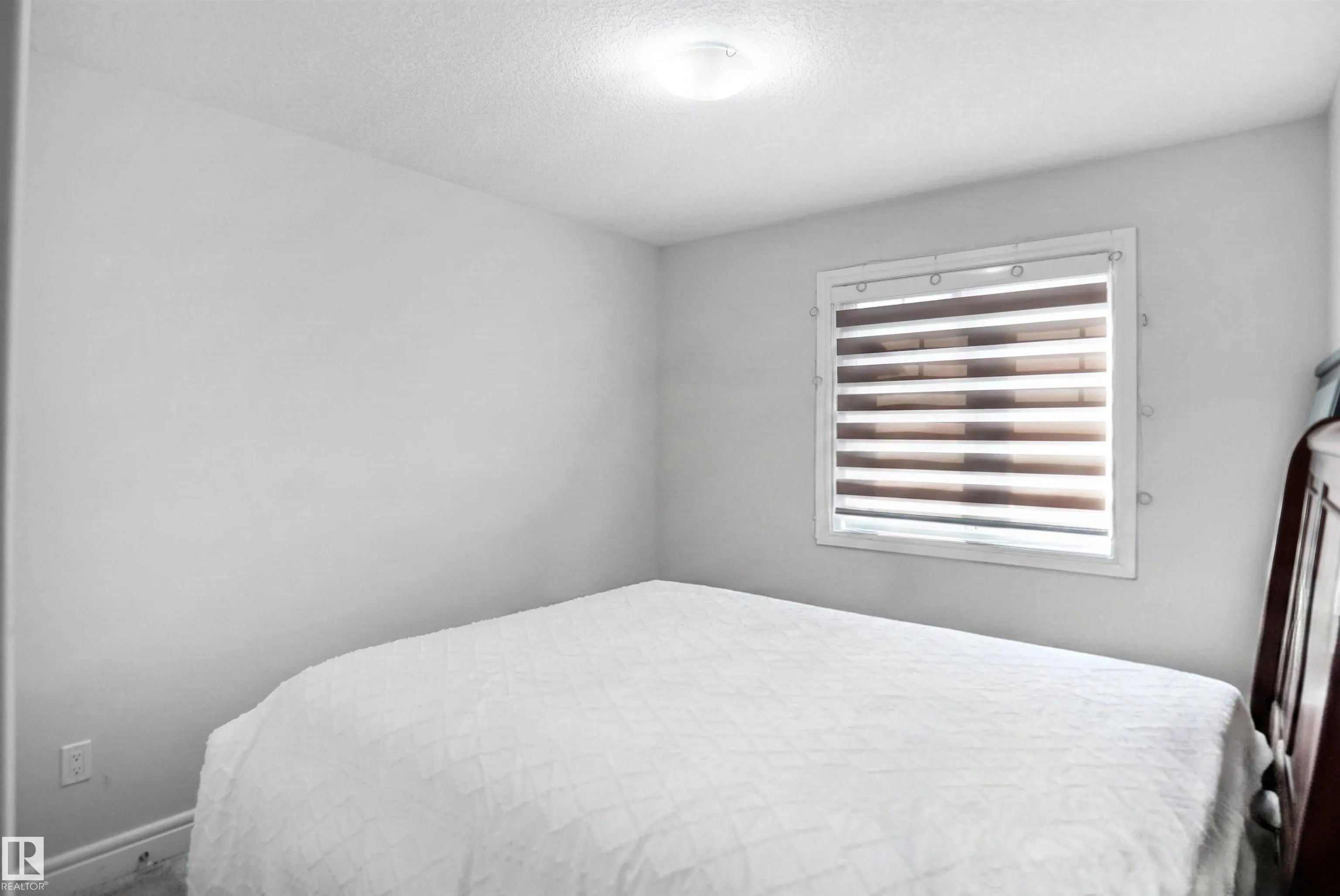2803 14 Avenue