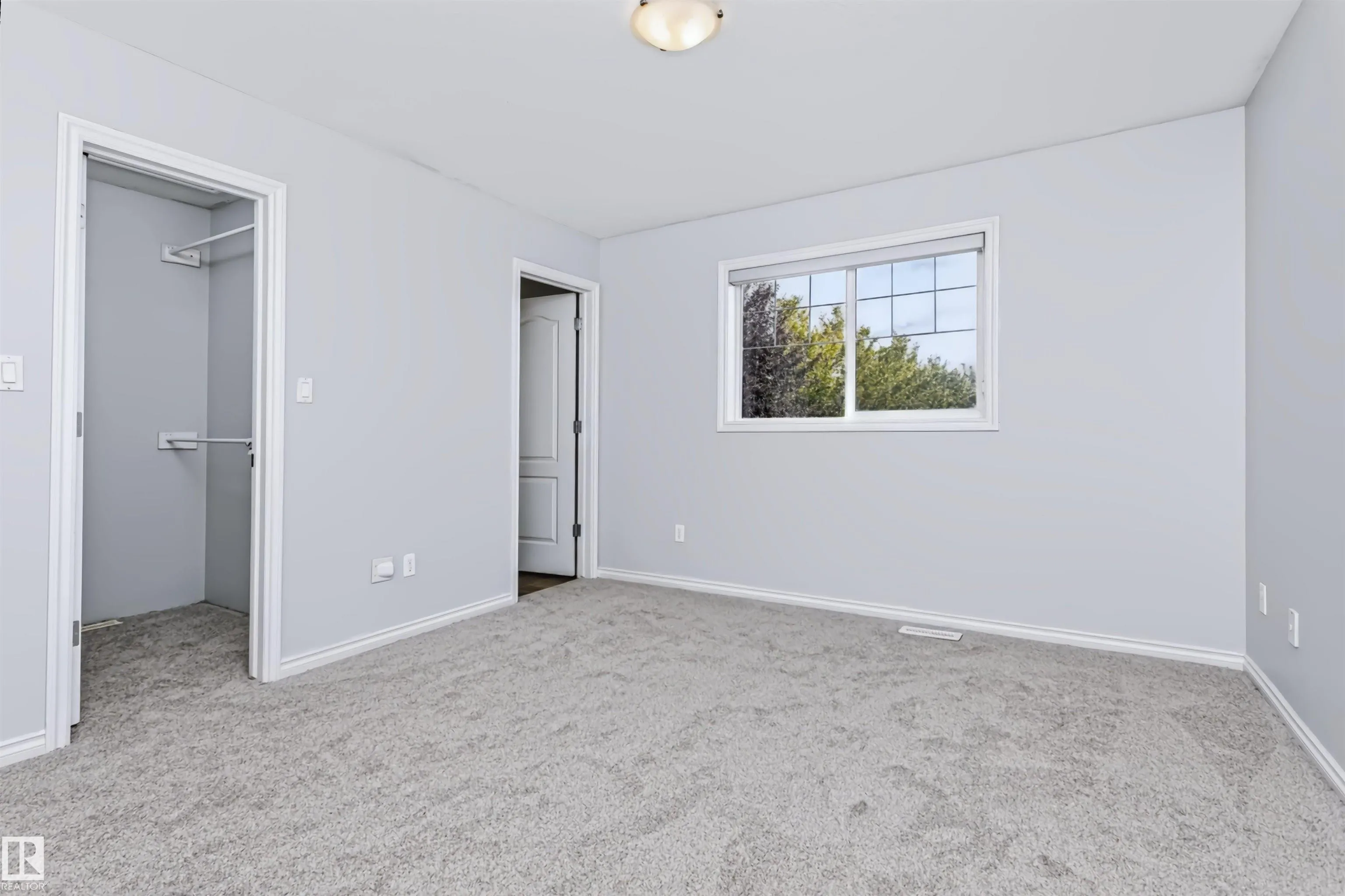 76 BONIN Crescent
