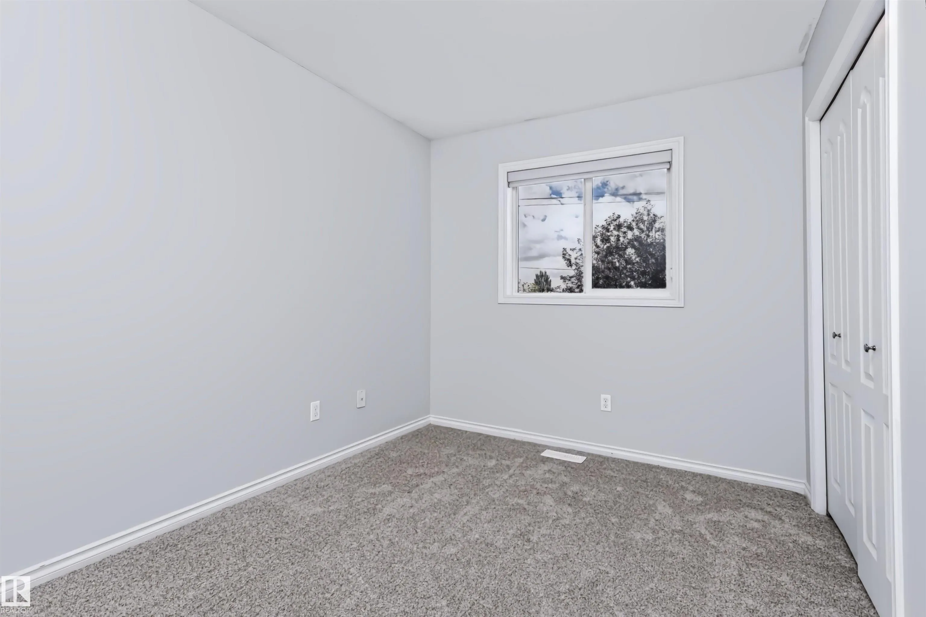 76 BONIN Crescent