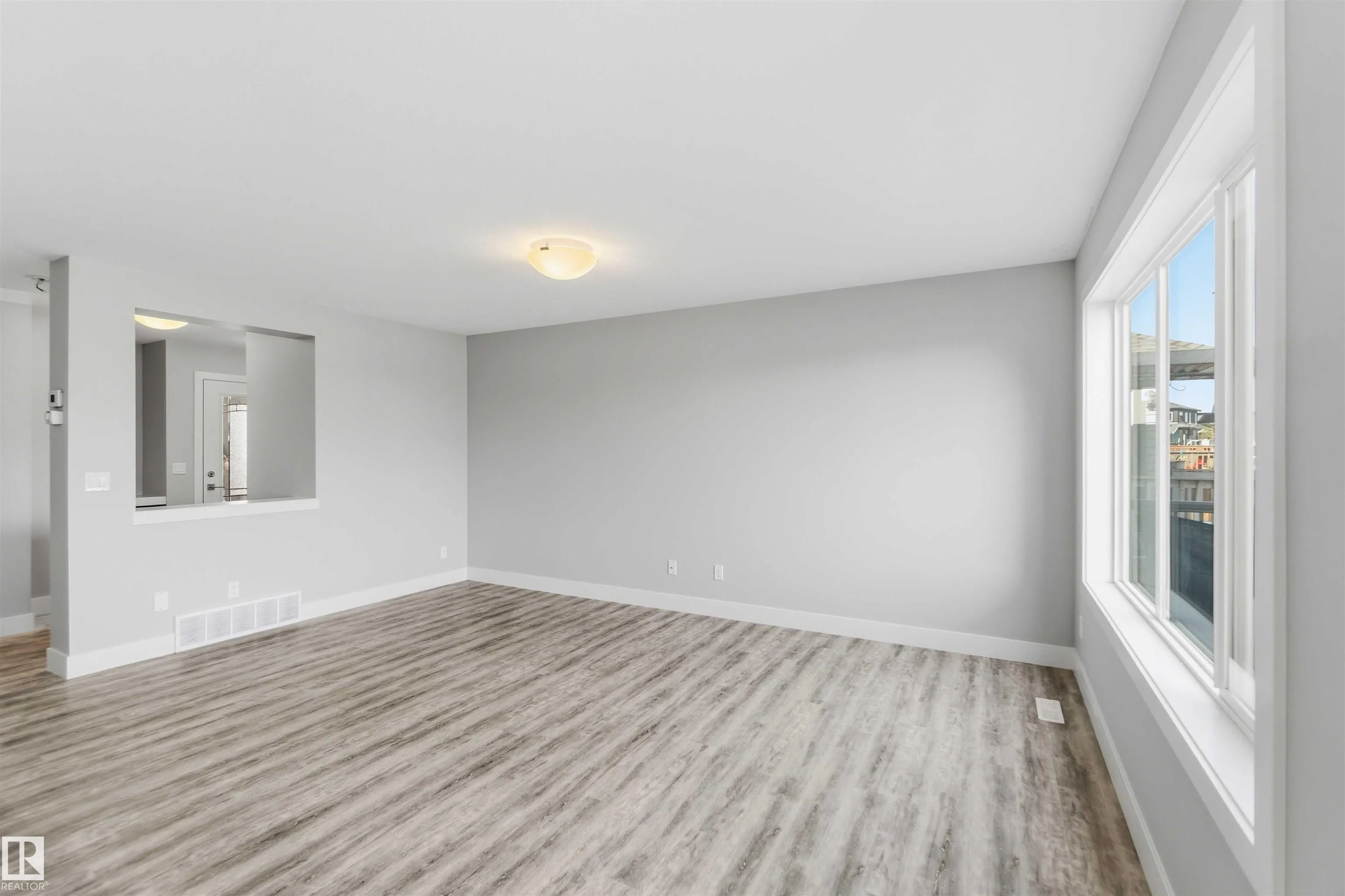 7 MCLEAN Court