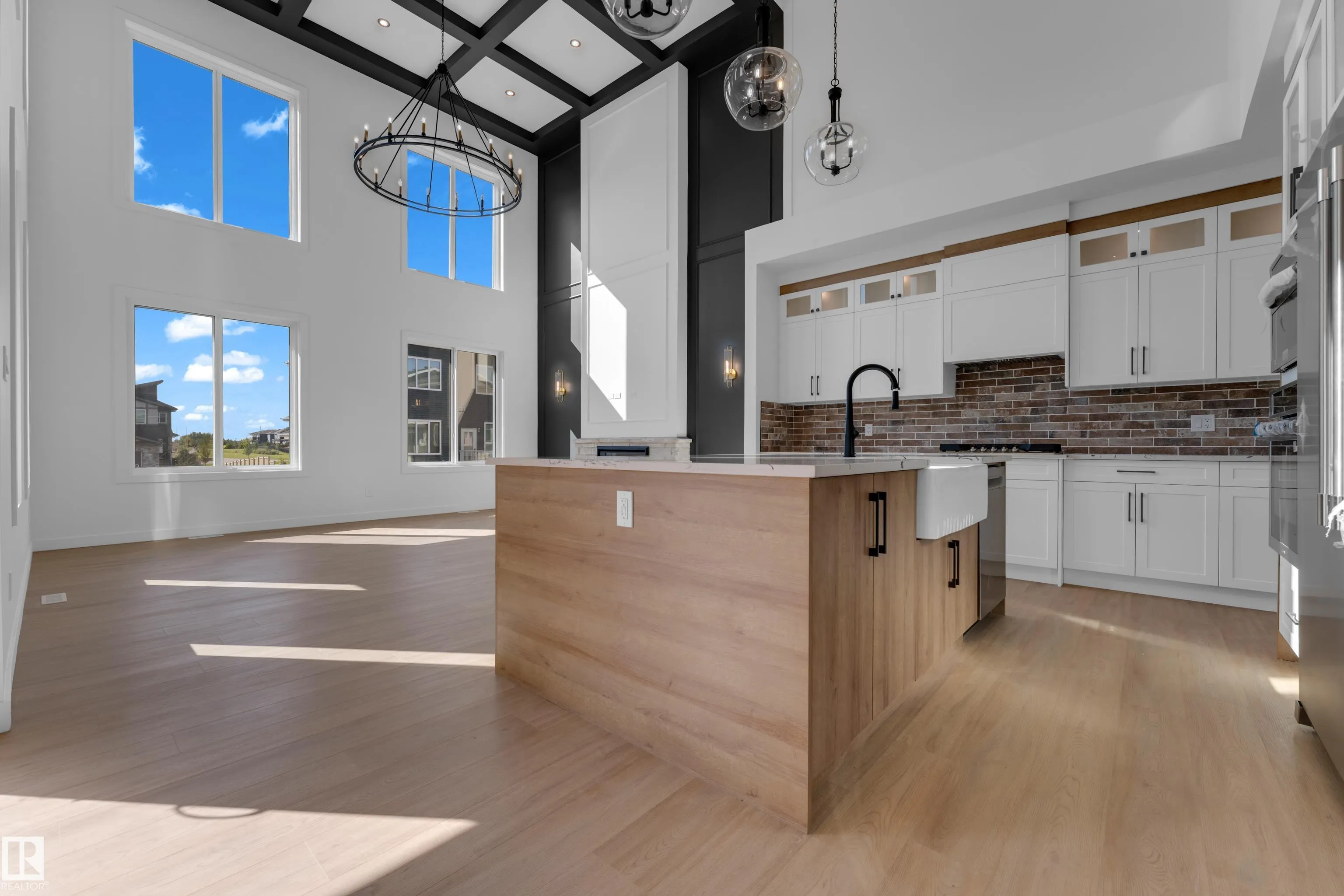 99 ELDRIDGE Point(e)