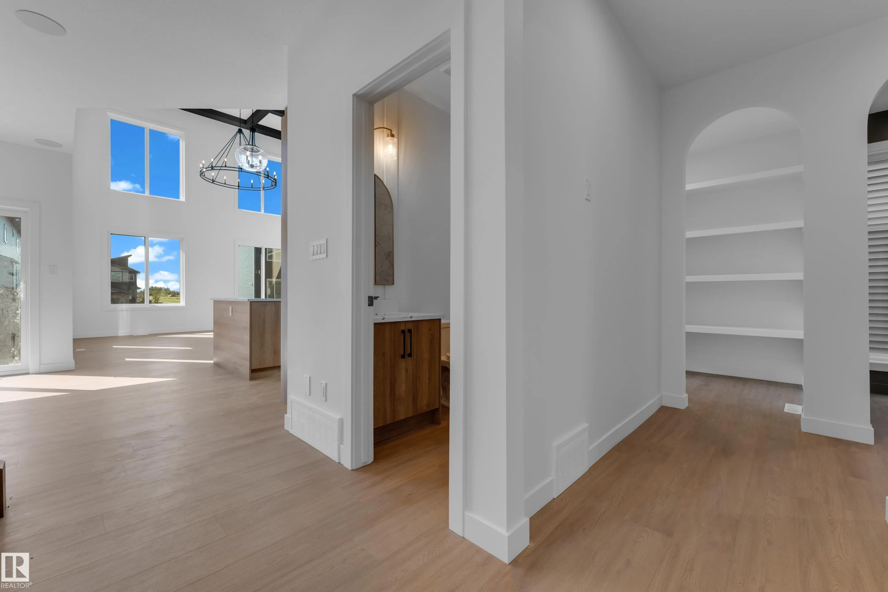 99 ELDRIDGE Point(e)