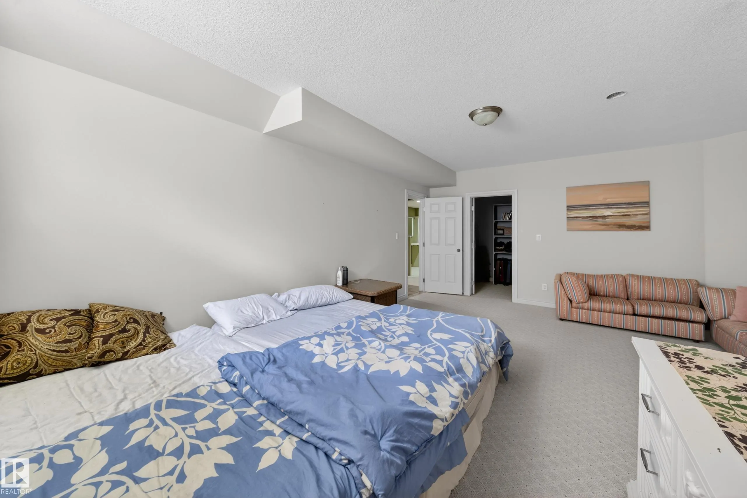 52216 RGE ROAD 233