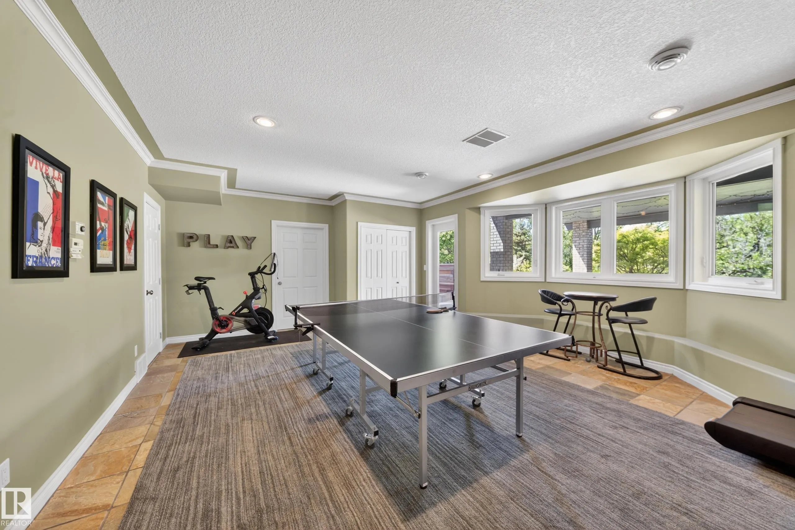 52216 RGE ROAD 233