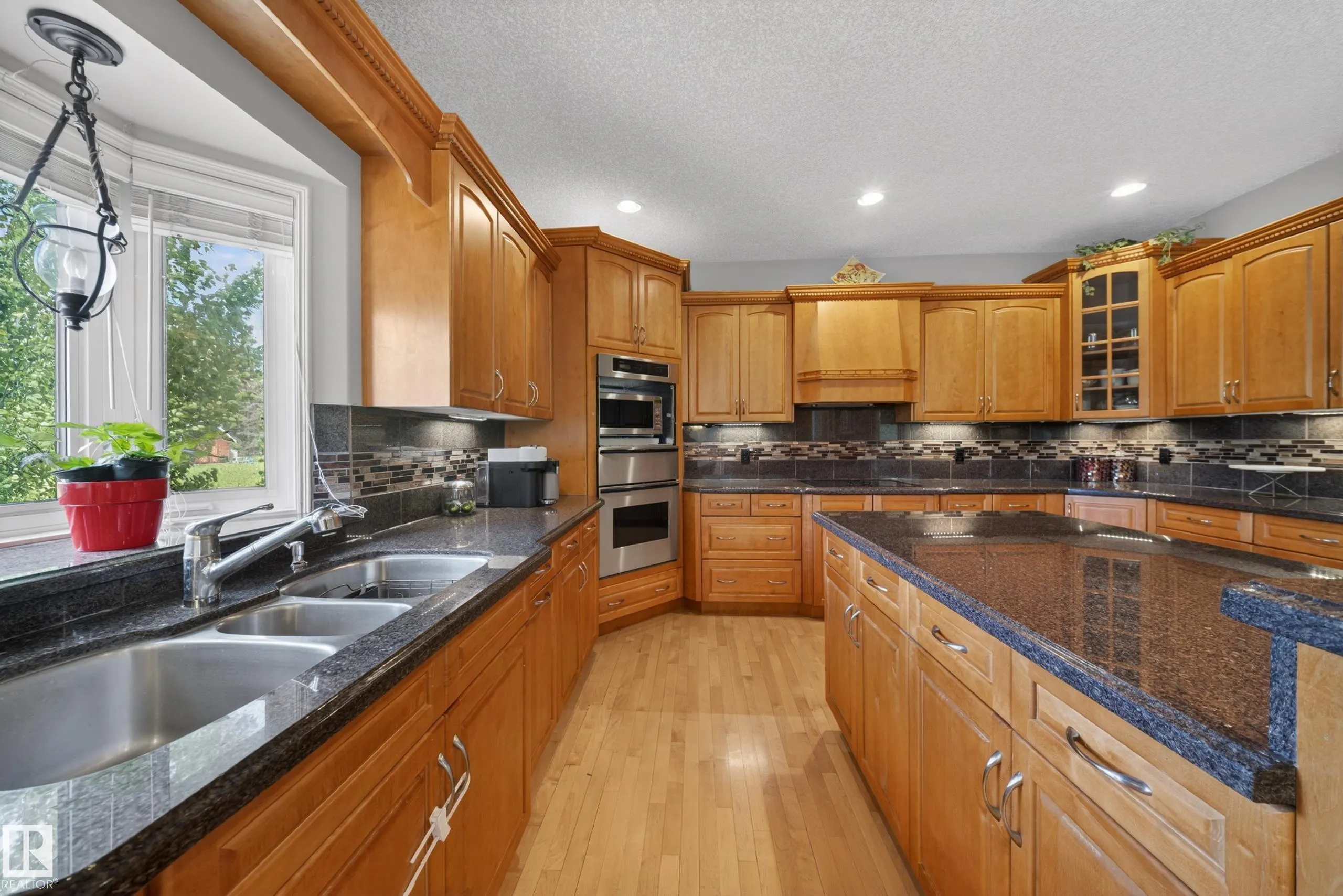 52216 RGE ROAD 233