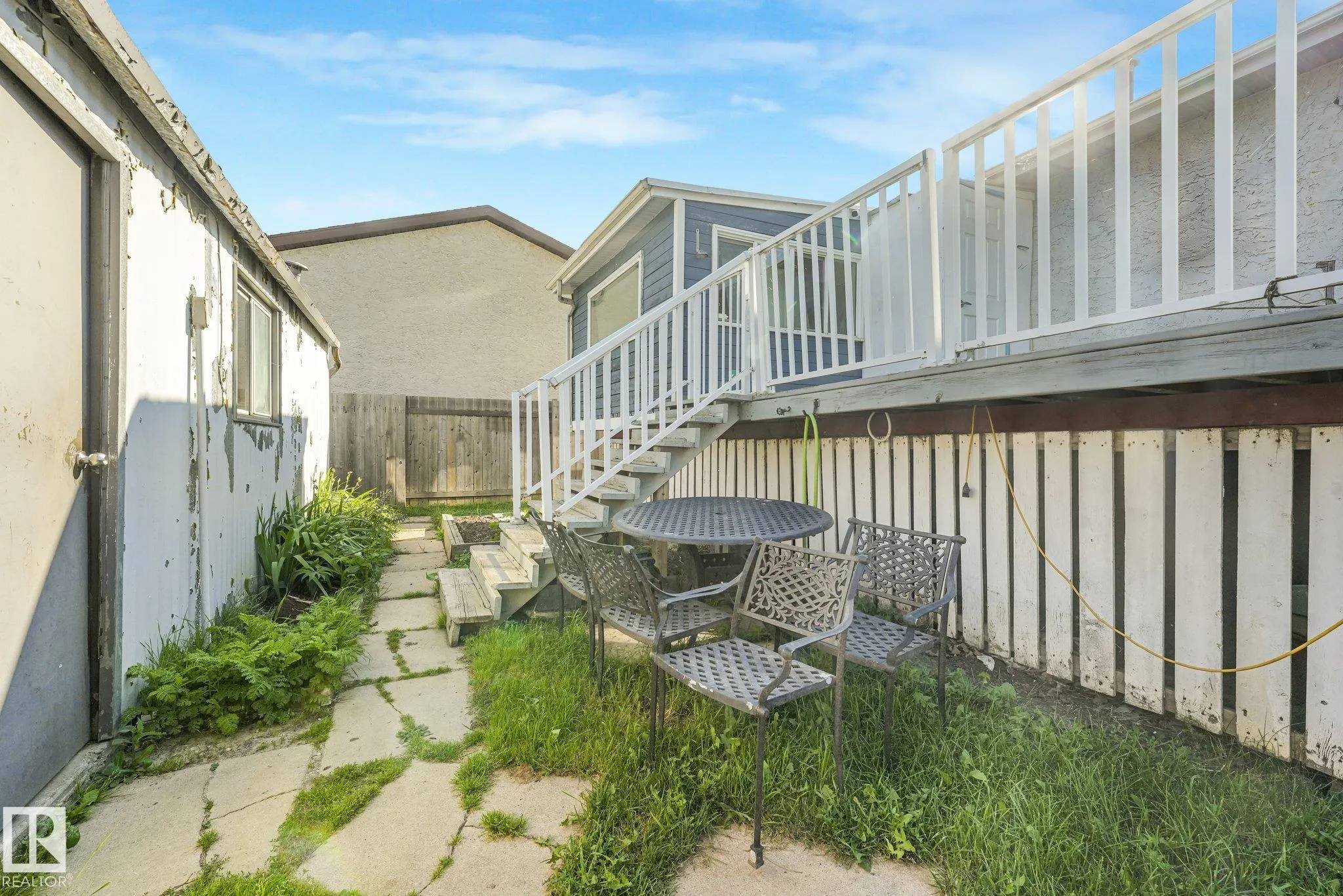 5117 52 Street