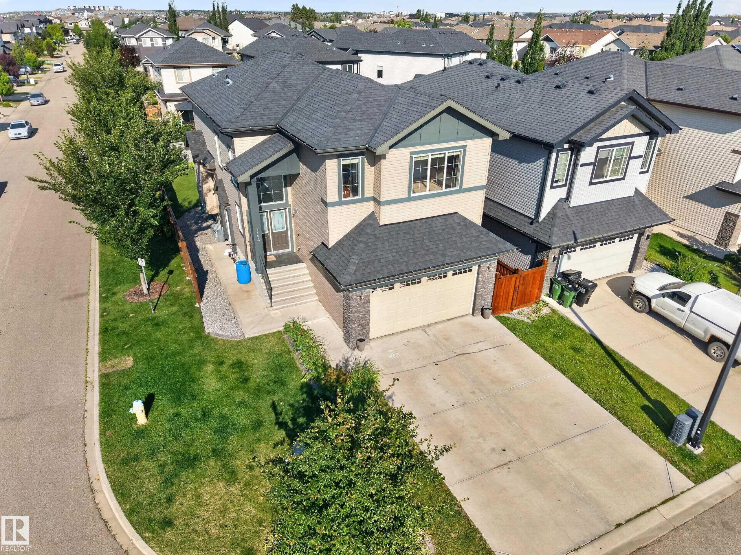3685 CLAXTON Place
