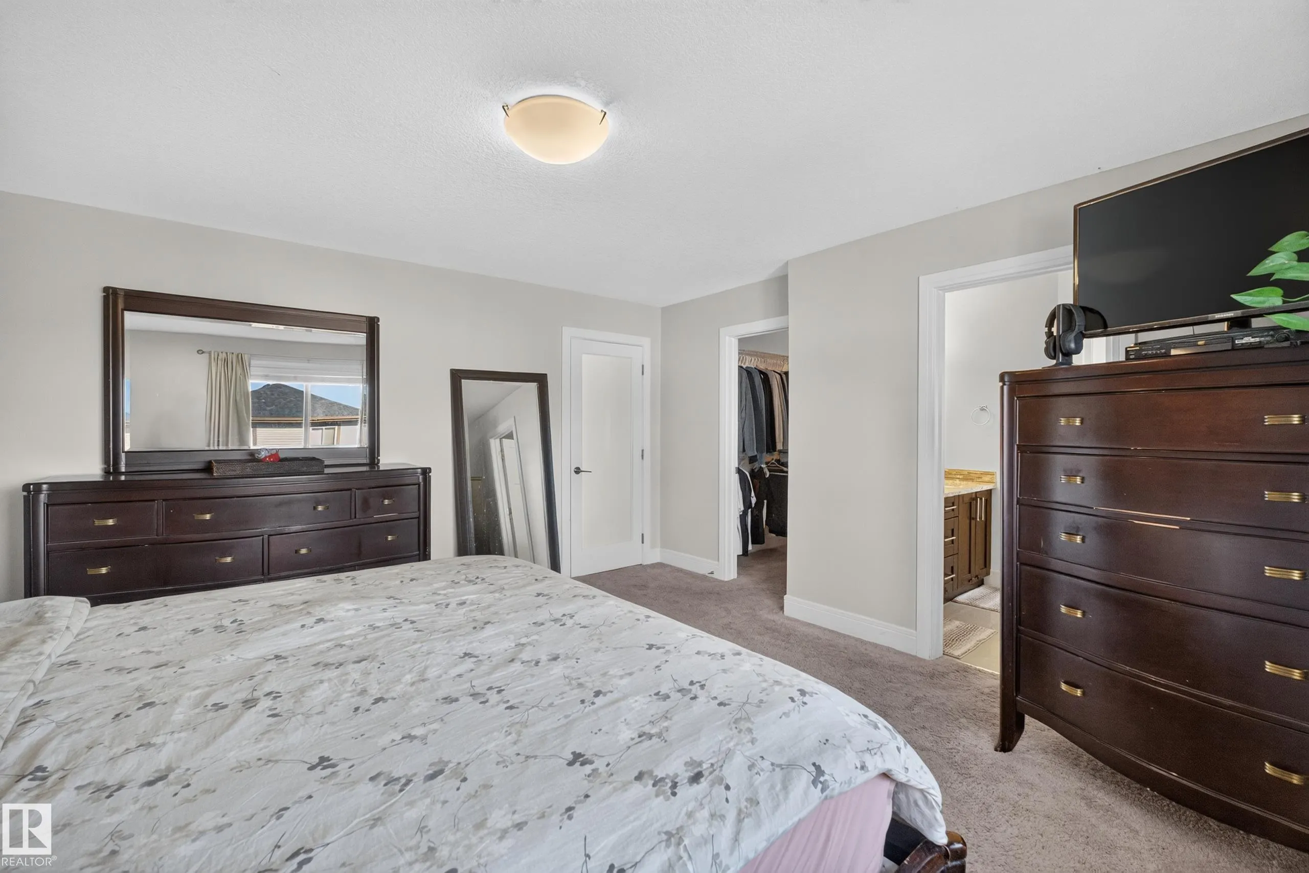3685 CLAXTON Place