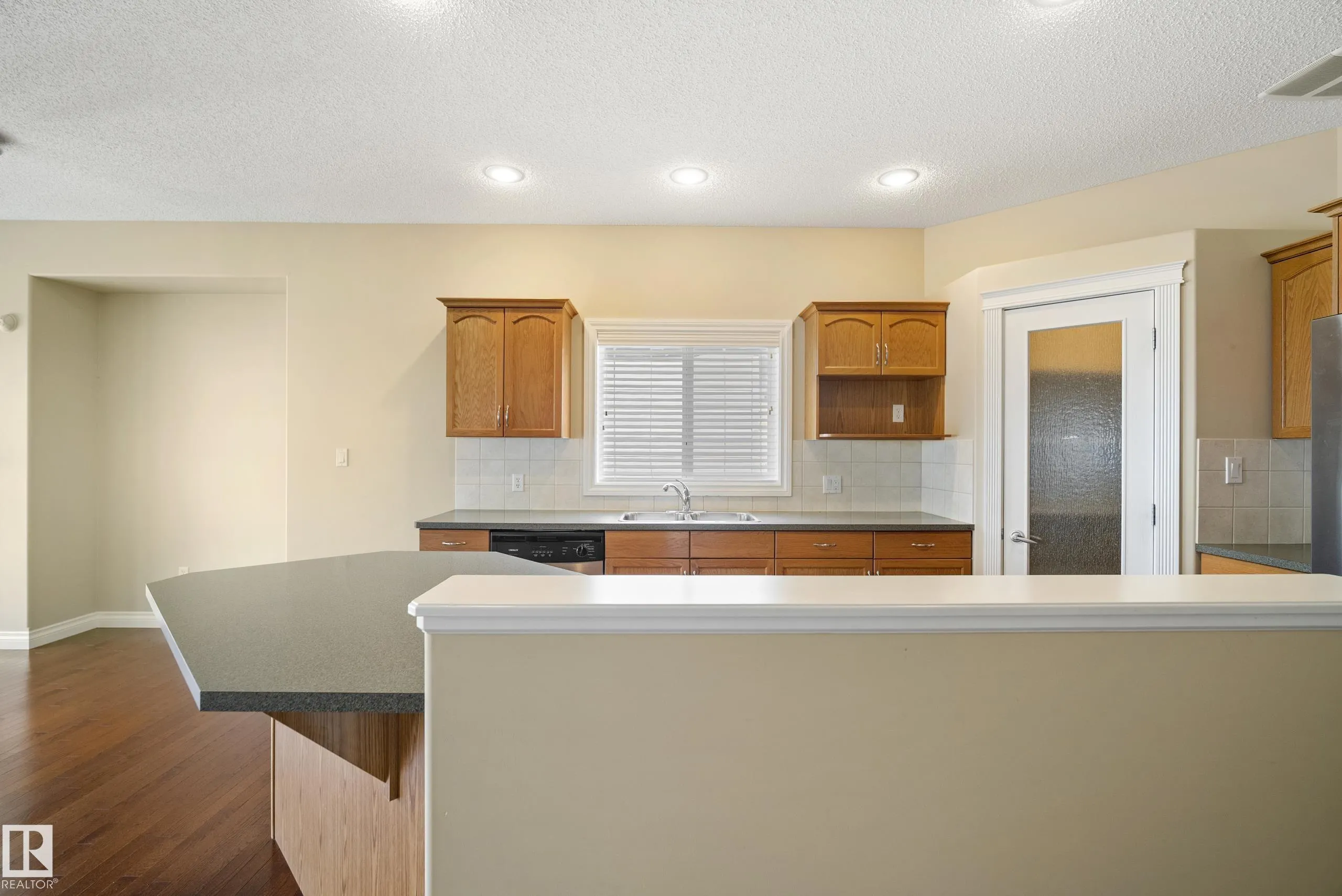 5 Longview Crescent