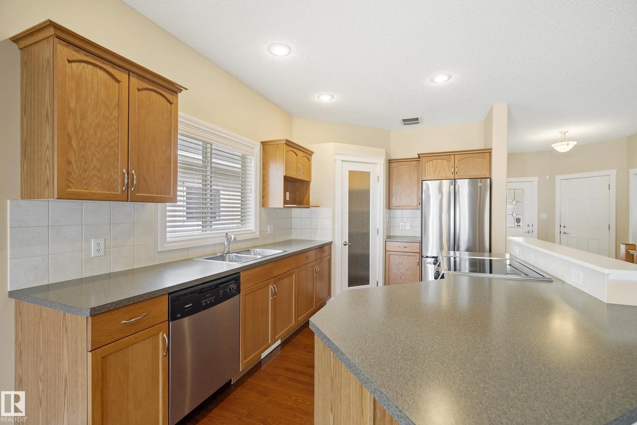 5 Longview Crescent