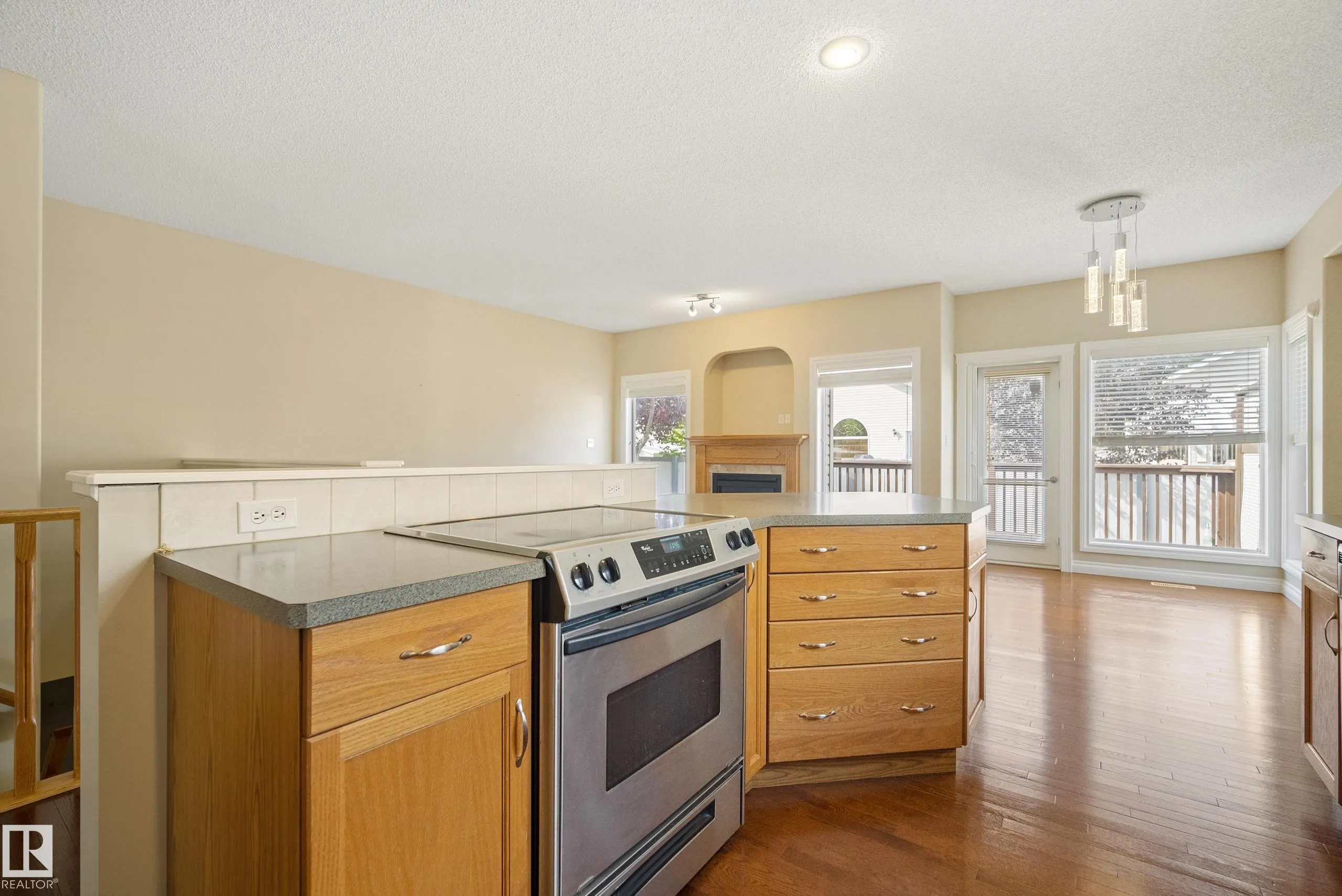 5 Longview Crescent