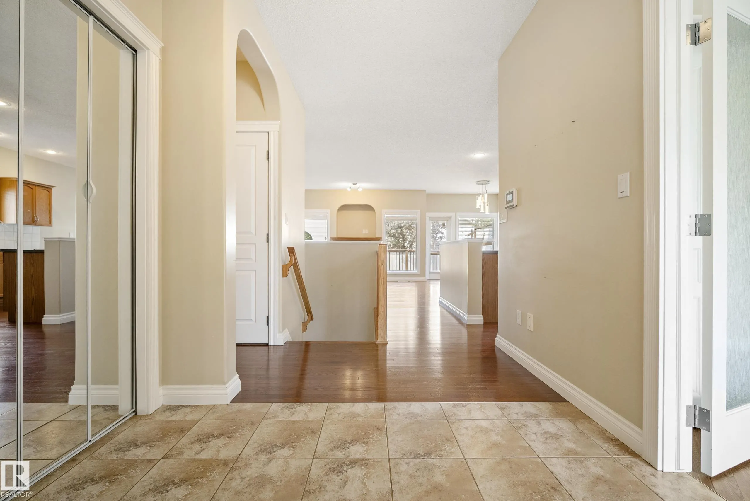 5 Longview Crescent