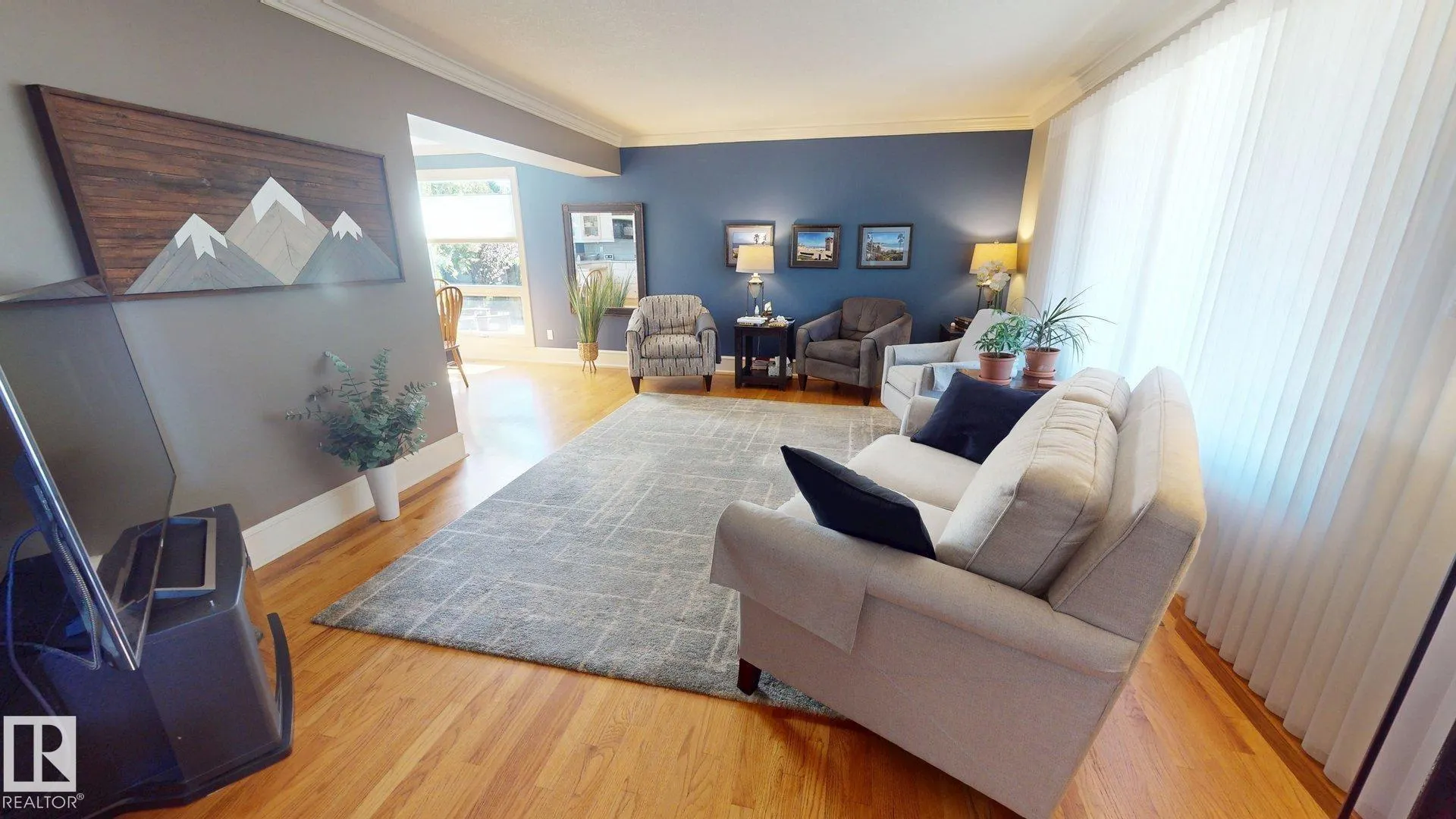 211 Graham Place
