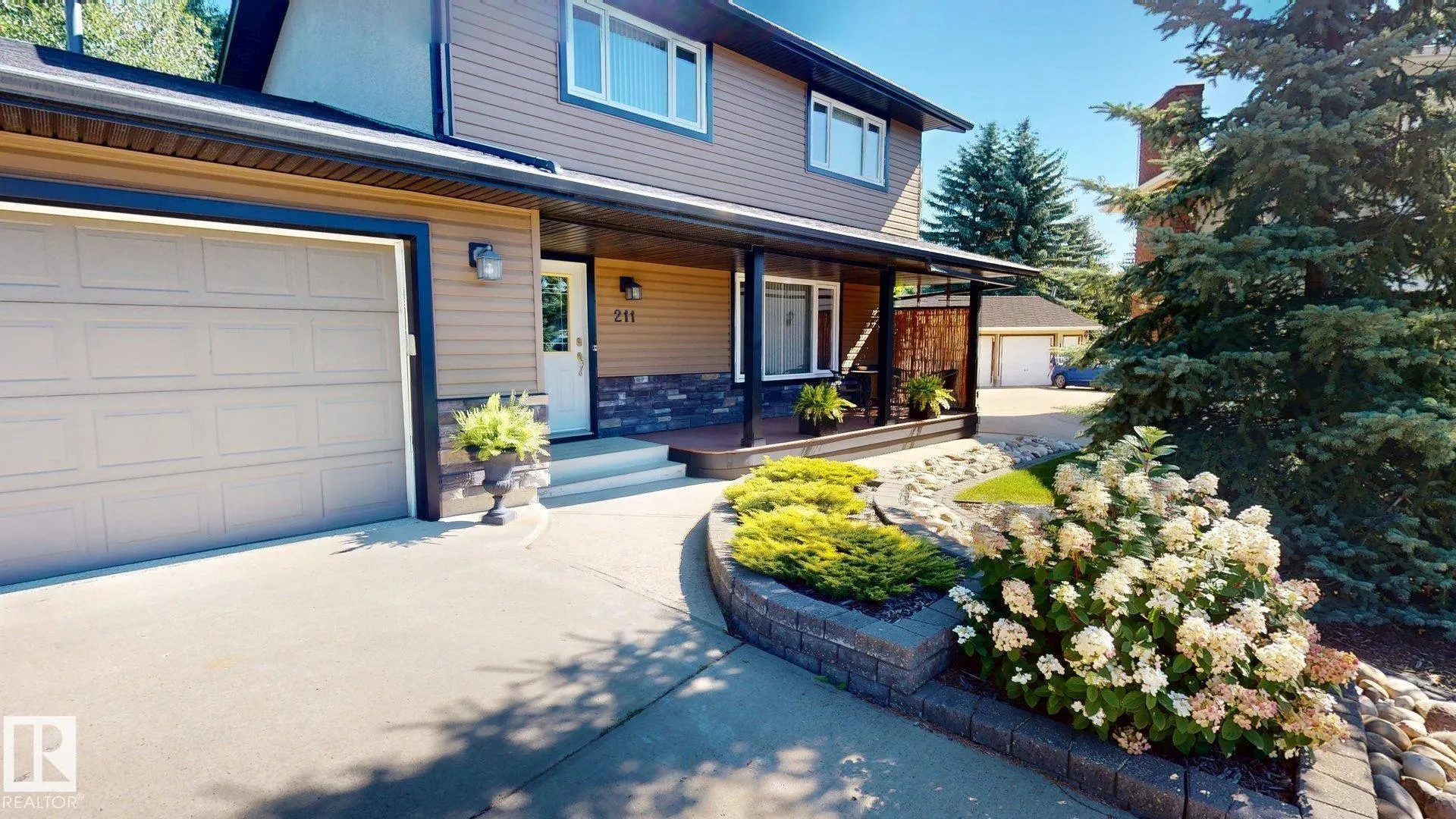 211 Graham Place