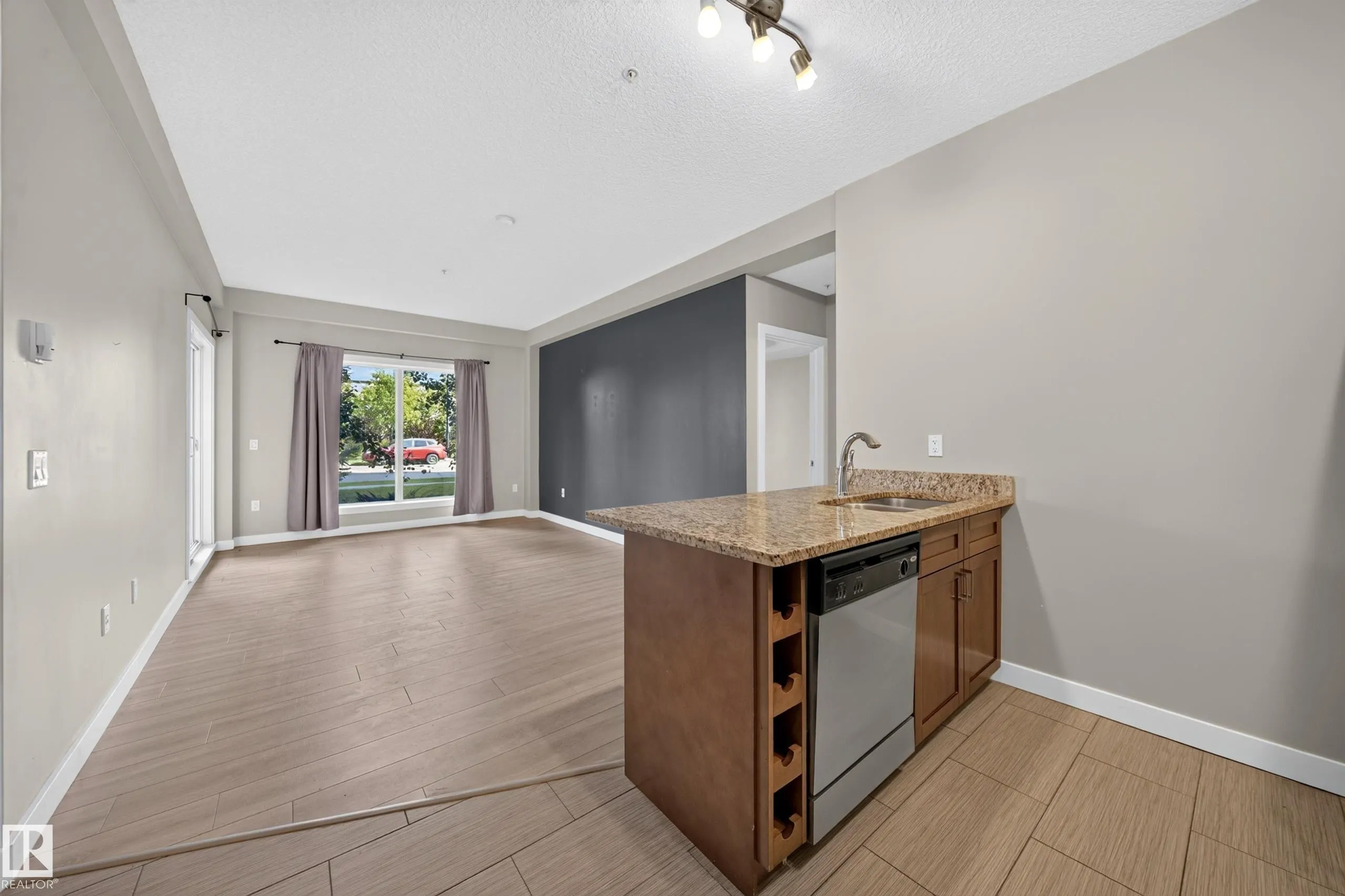 1238 WINDERMERE Way