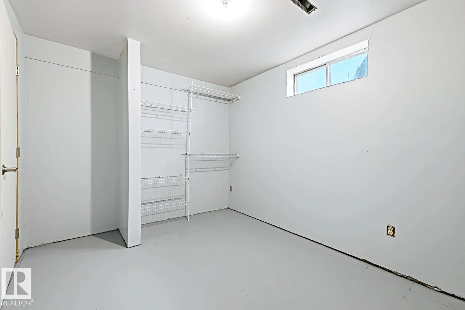 6 LUNDY PARK Road