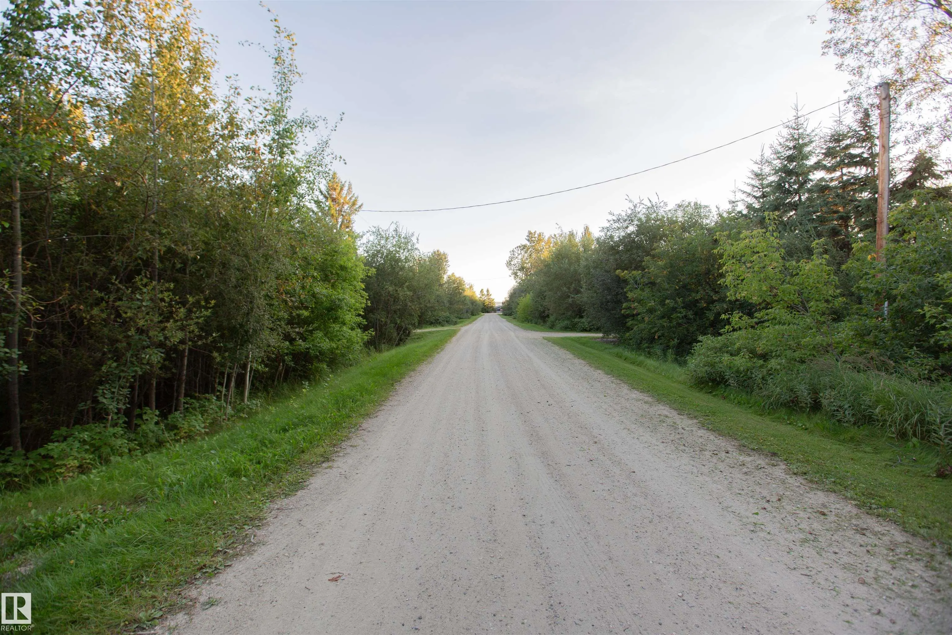 4325 LAKESHORE Road