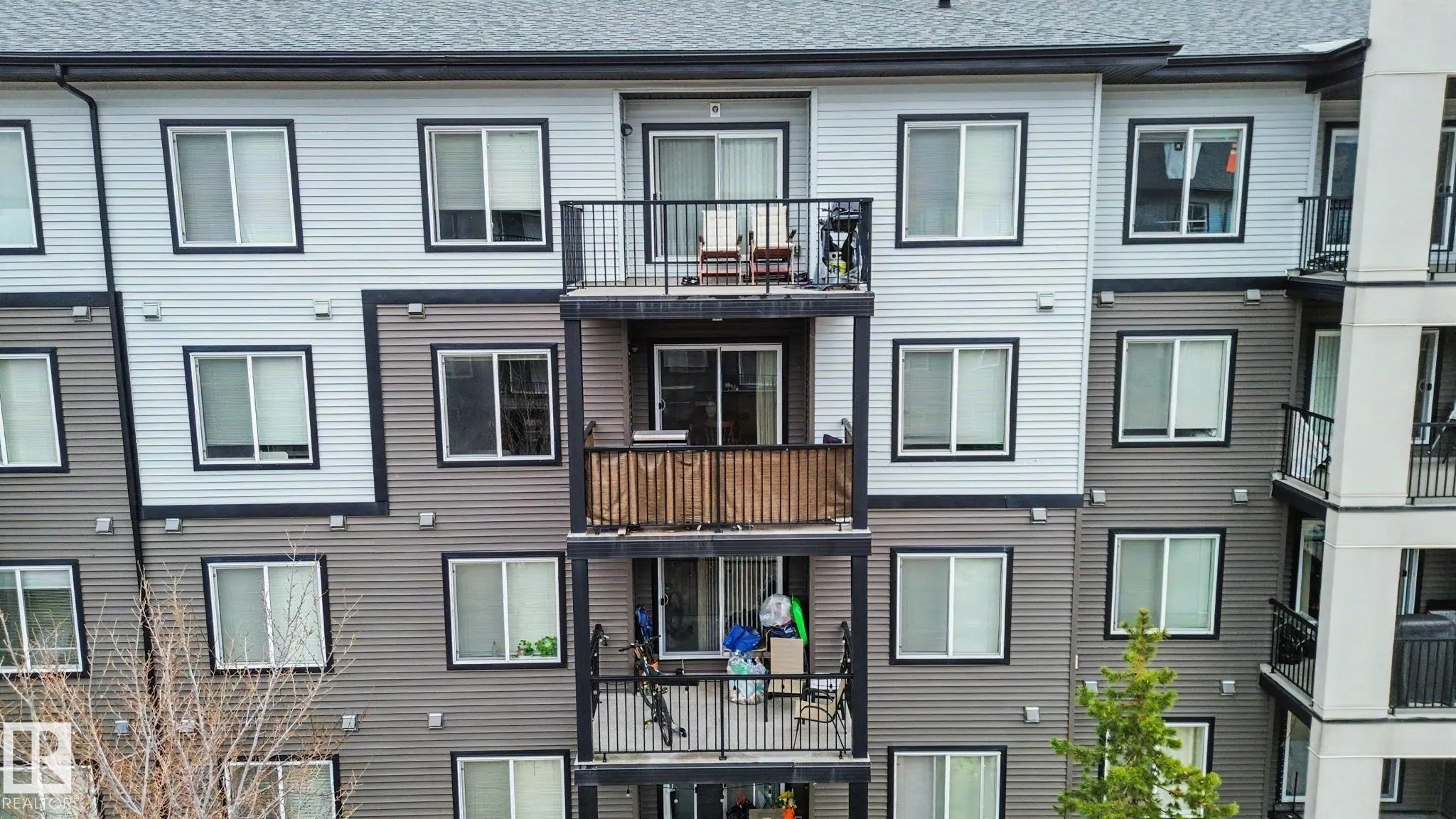 390 Windermere RD